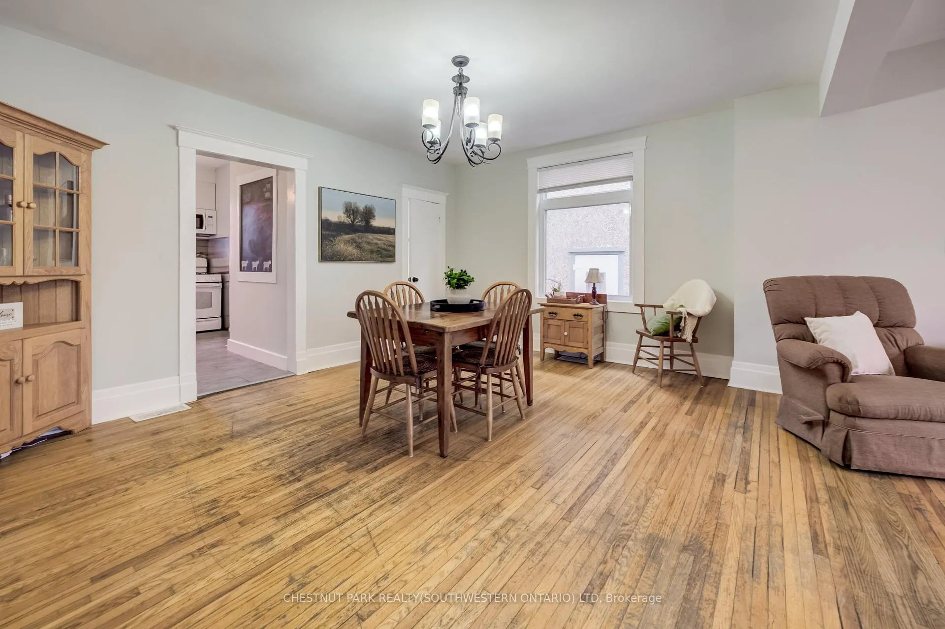 Photo 11 of 25 John Street, Cambridge, St. Andrews Estates — HOMEH
