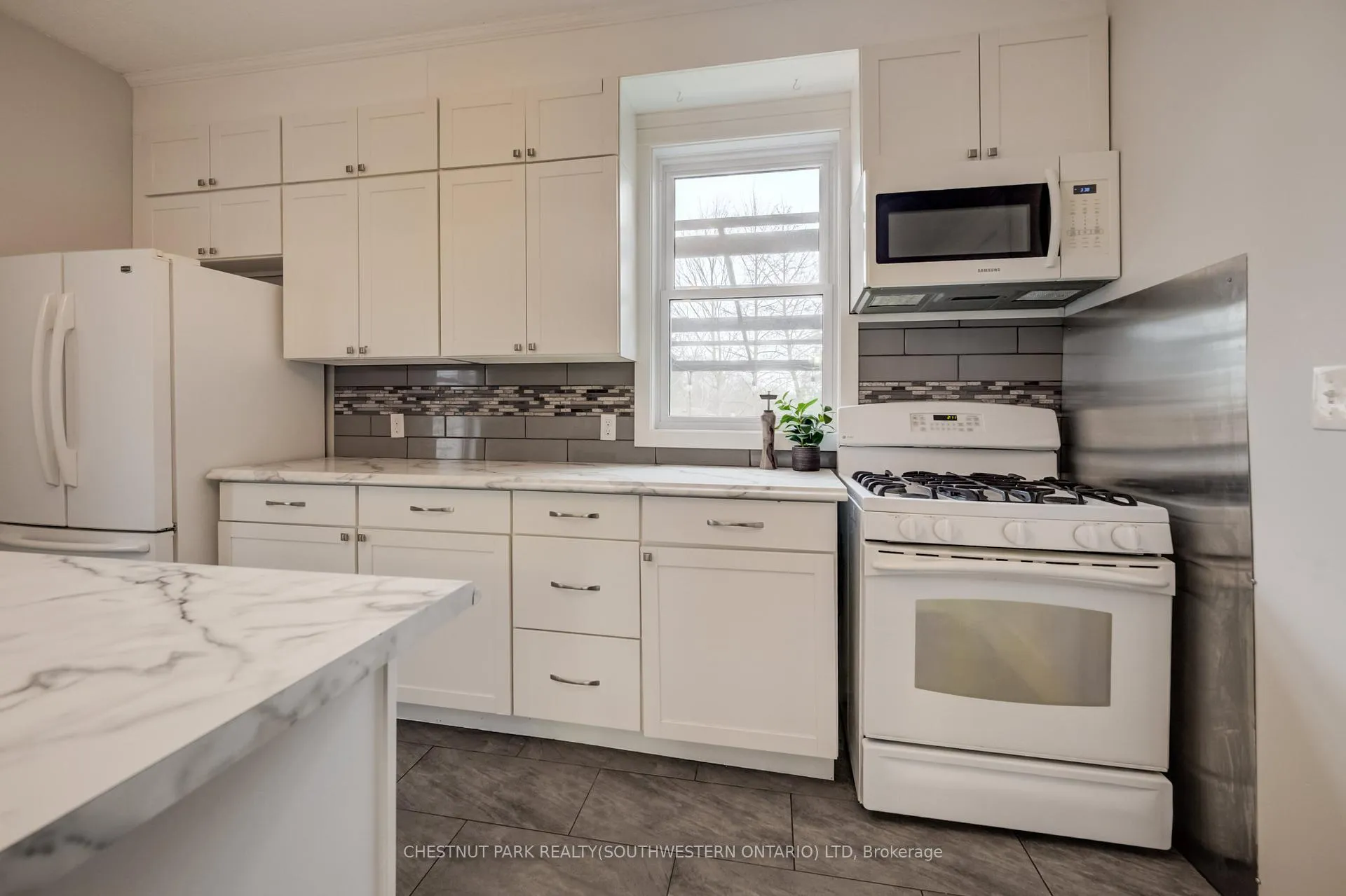 Photo 13 of 25 John Street, Cambridge, St. Andrews Estates — HOMEH