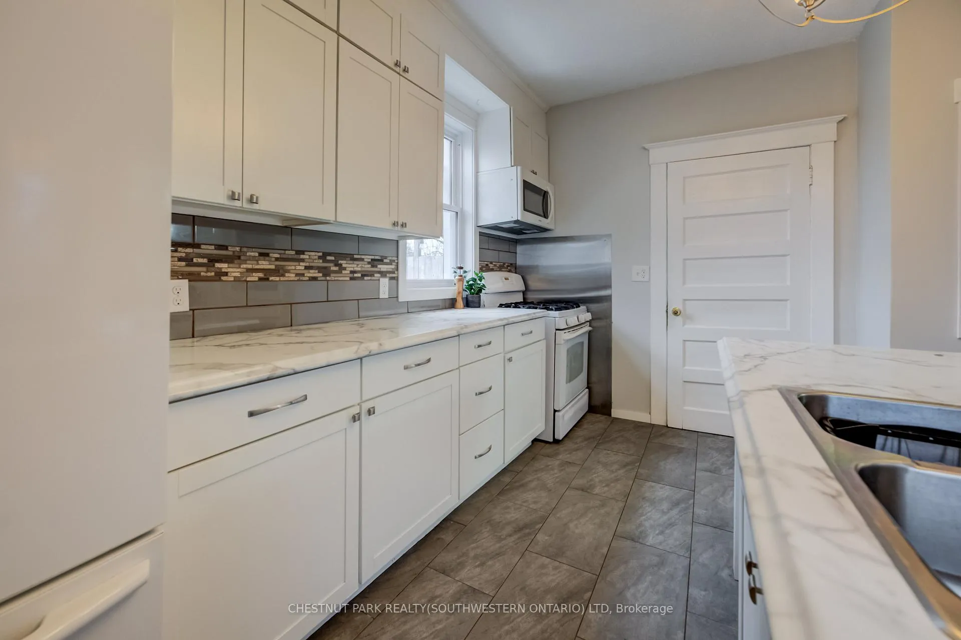 Photo 16 of 25 John Street, Cambridge, St. Andrews Estates — HOMEH