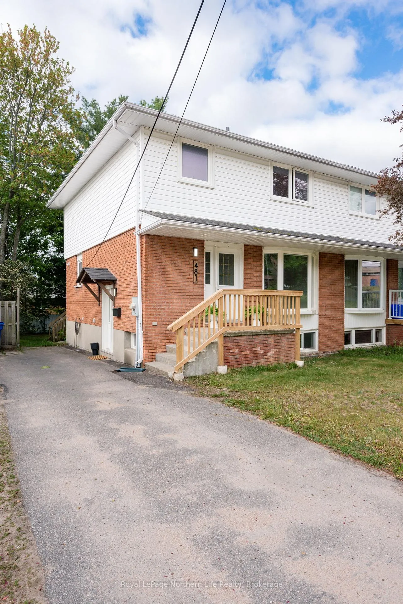 Photo of 481 Ski Club Road
