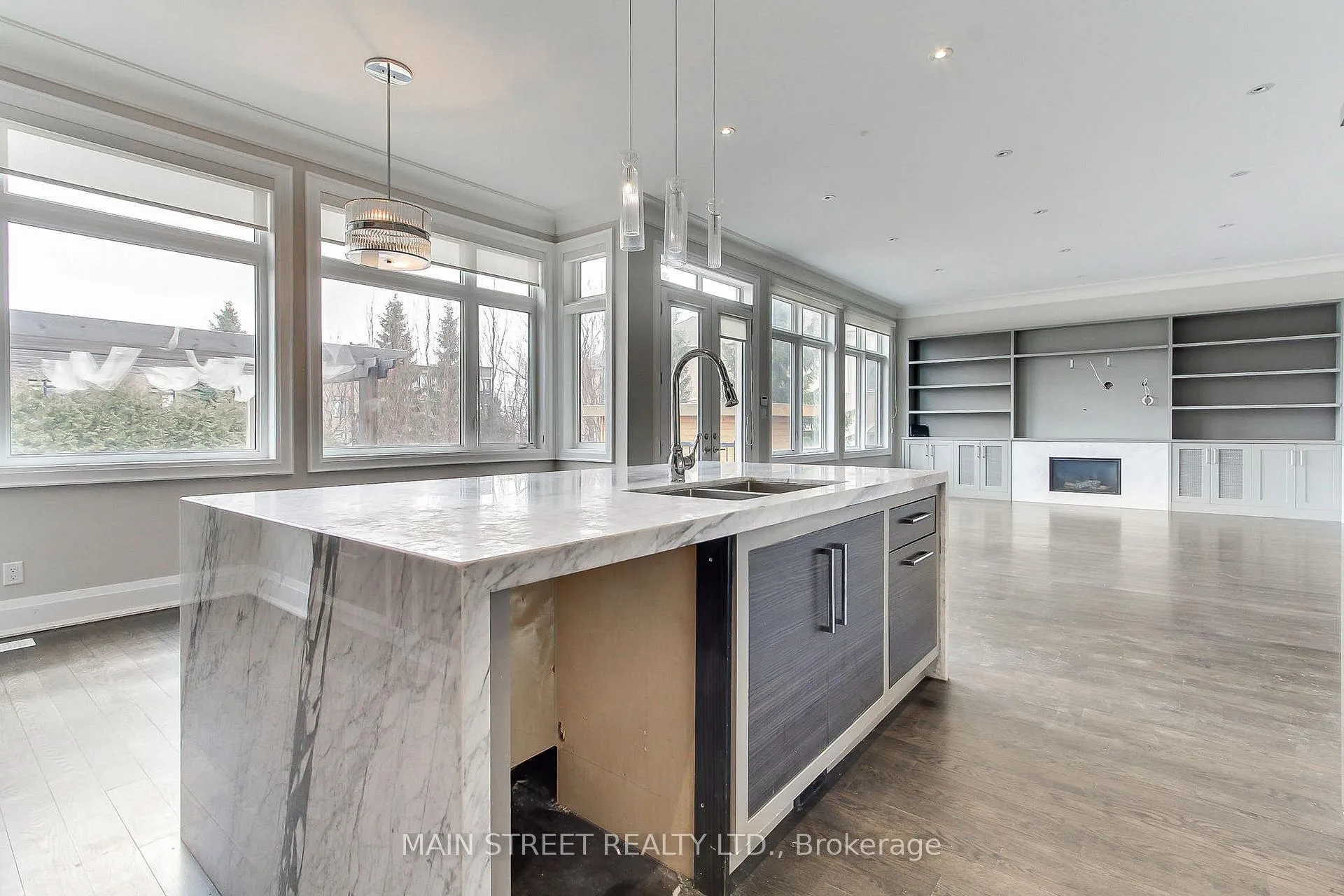 Photo 17 of 267 King High Drive, Vaughan, Beverley Glen — HOMEH