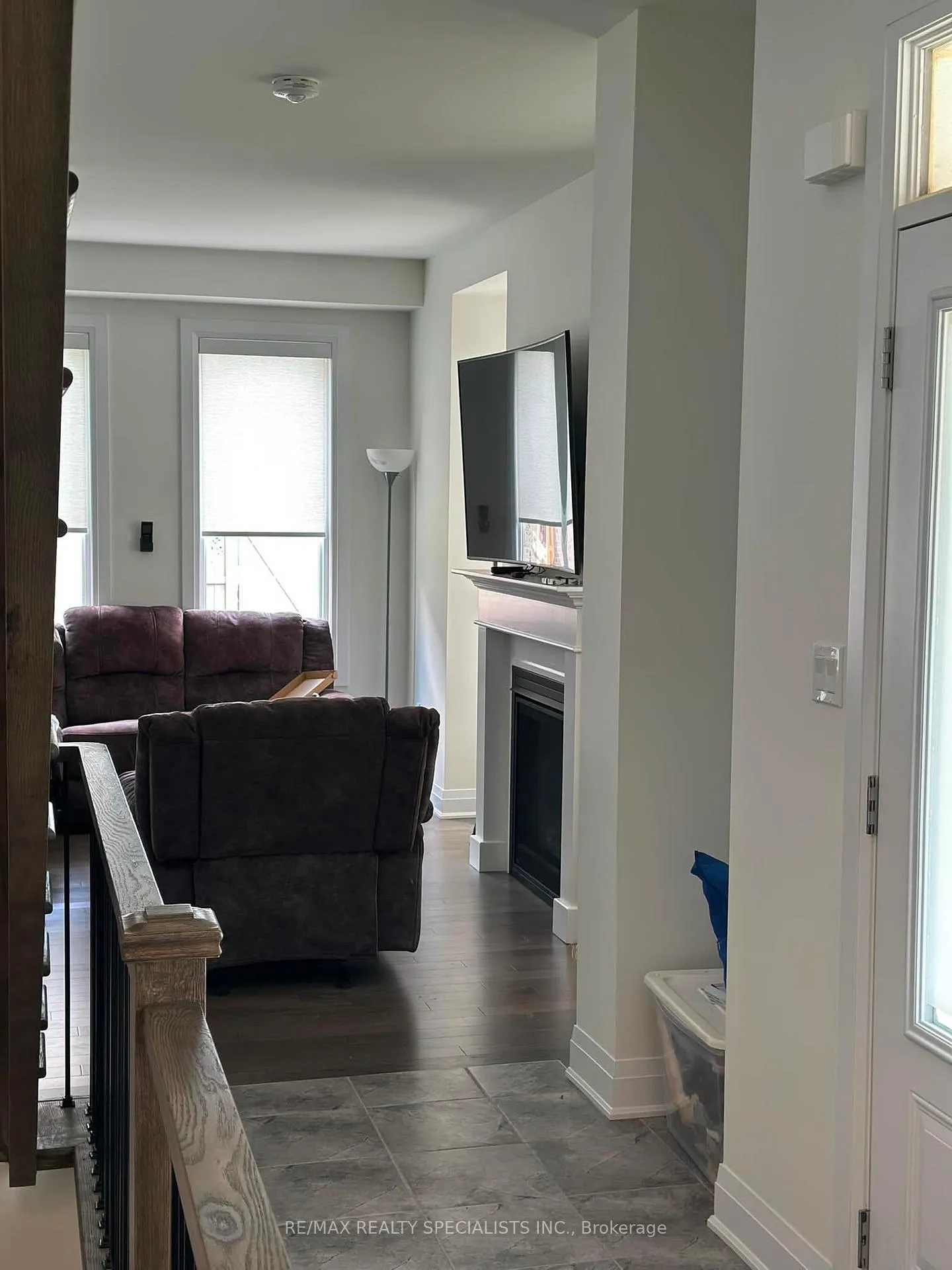 Photo 5 of 2 Oceanic Avenue, Brampton, Northwest Brampton — HOMEH