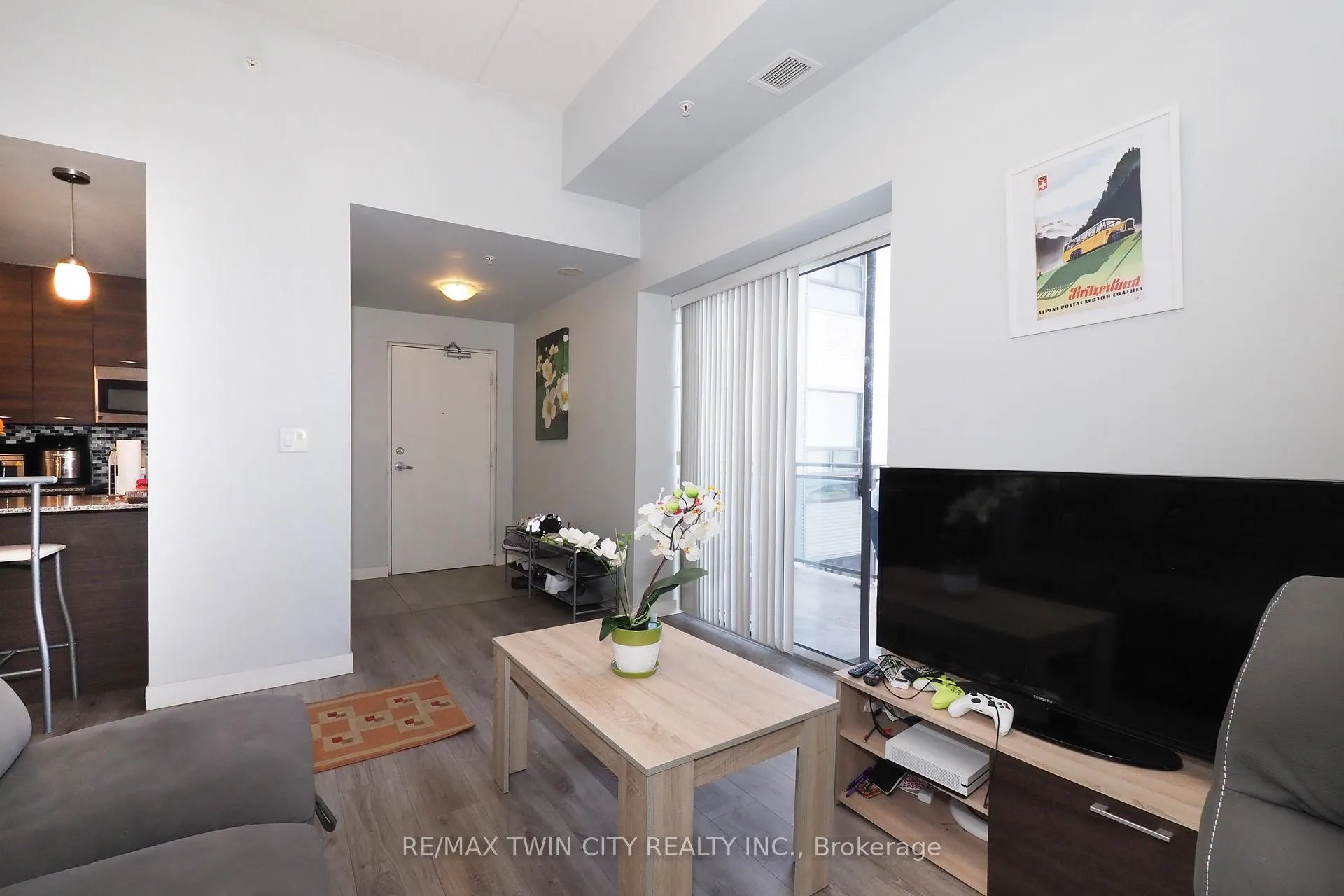 Photo 8 of Unit 2203, 318 Spruce Street, Waterloo, Beechwood/University — HOMEH