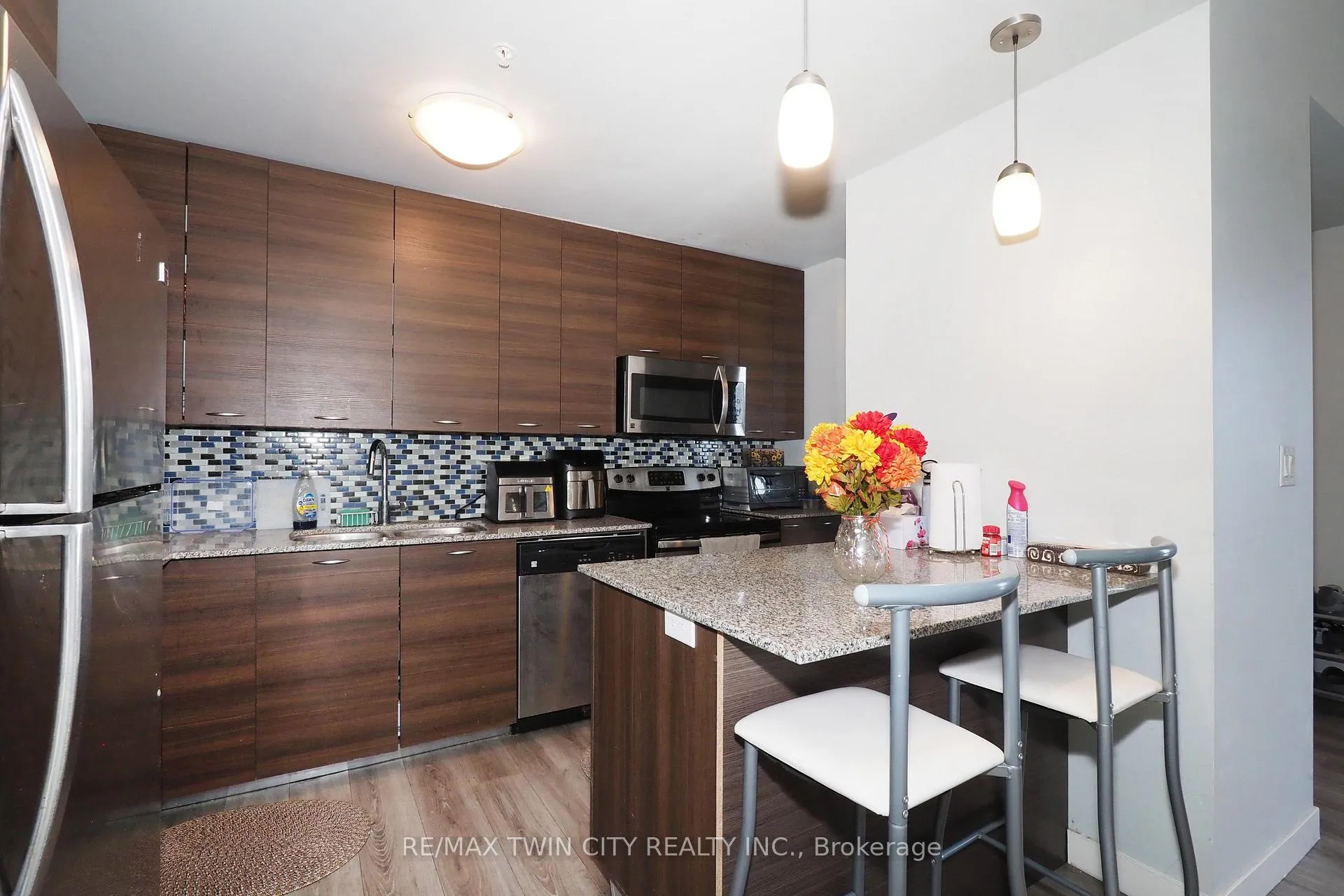 Photo 12 of Unit 2203, 318 Spruce Street, Waterloo, Beechwood/University — HOMEH