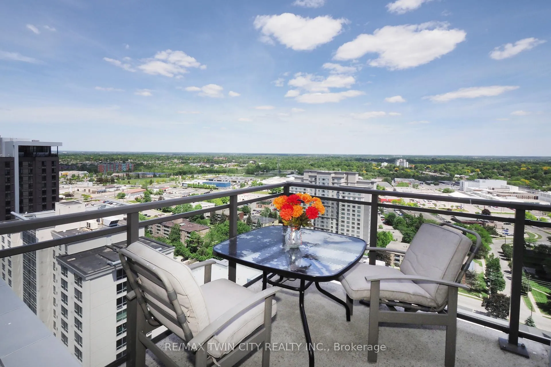 Photo 25 of Unit 2203, 318 Spruce Street, Waterloo, Beechwood/University — HOMEH