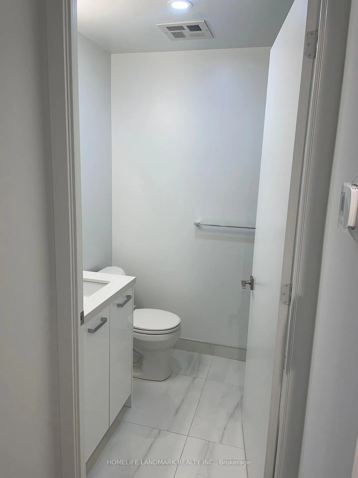 Photo 4 of Unit 219, 195 McCaul Street, Toronto, Kensington-Chinatown — HOMEH