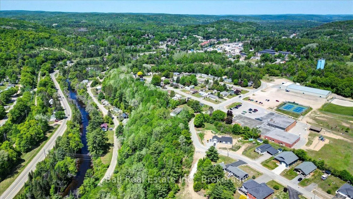 Photo 47 of 9 Williams Drive, Bancroft, Bancroft Ward — HOMEH