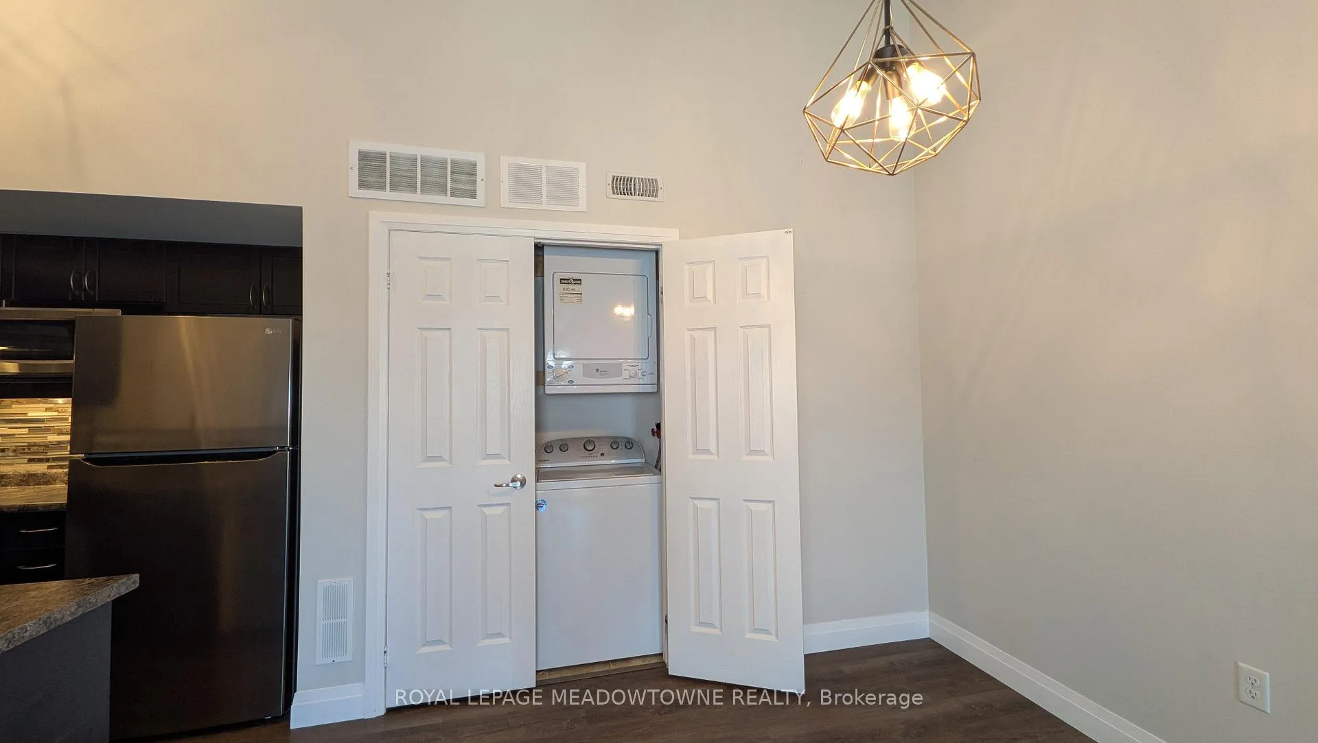 Photo 11 of Unit 404, 1350 Main Street, Milton, Dempsey — HOMEH