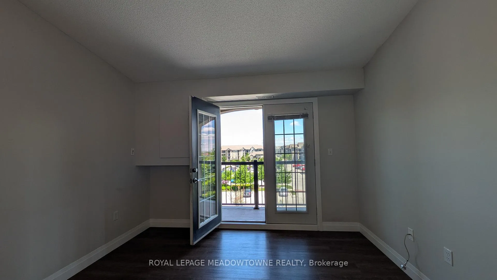 Photo 18 of Unit 404, 1350 Main Street, Milton, Dempsey — HOMEH