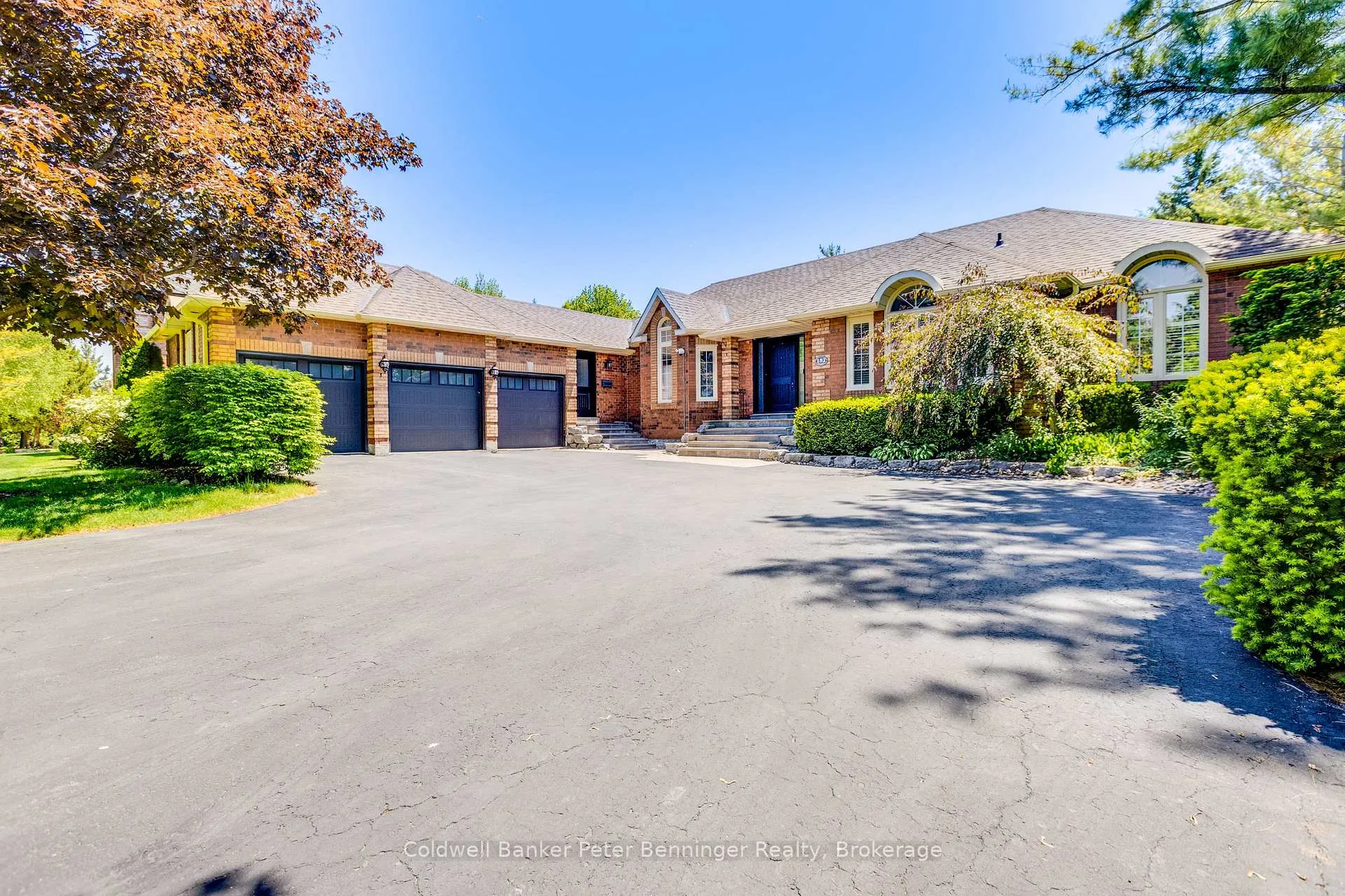 Photo 1 of 152 Treegrove Circle, Aurora, Hills of St Andrew — HOMEH