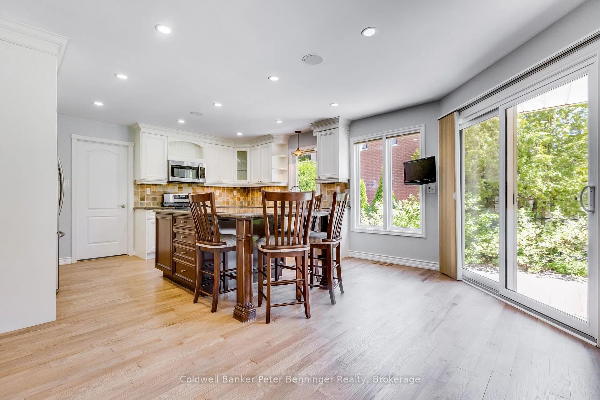 Photo 8 of 152 Treegrove Circle, Aurora, Hills of St Andrew — HOMEH