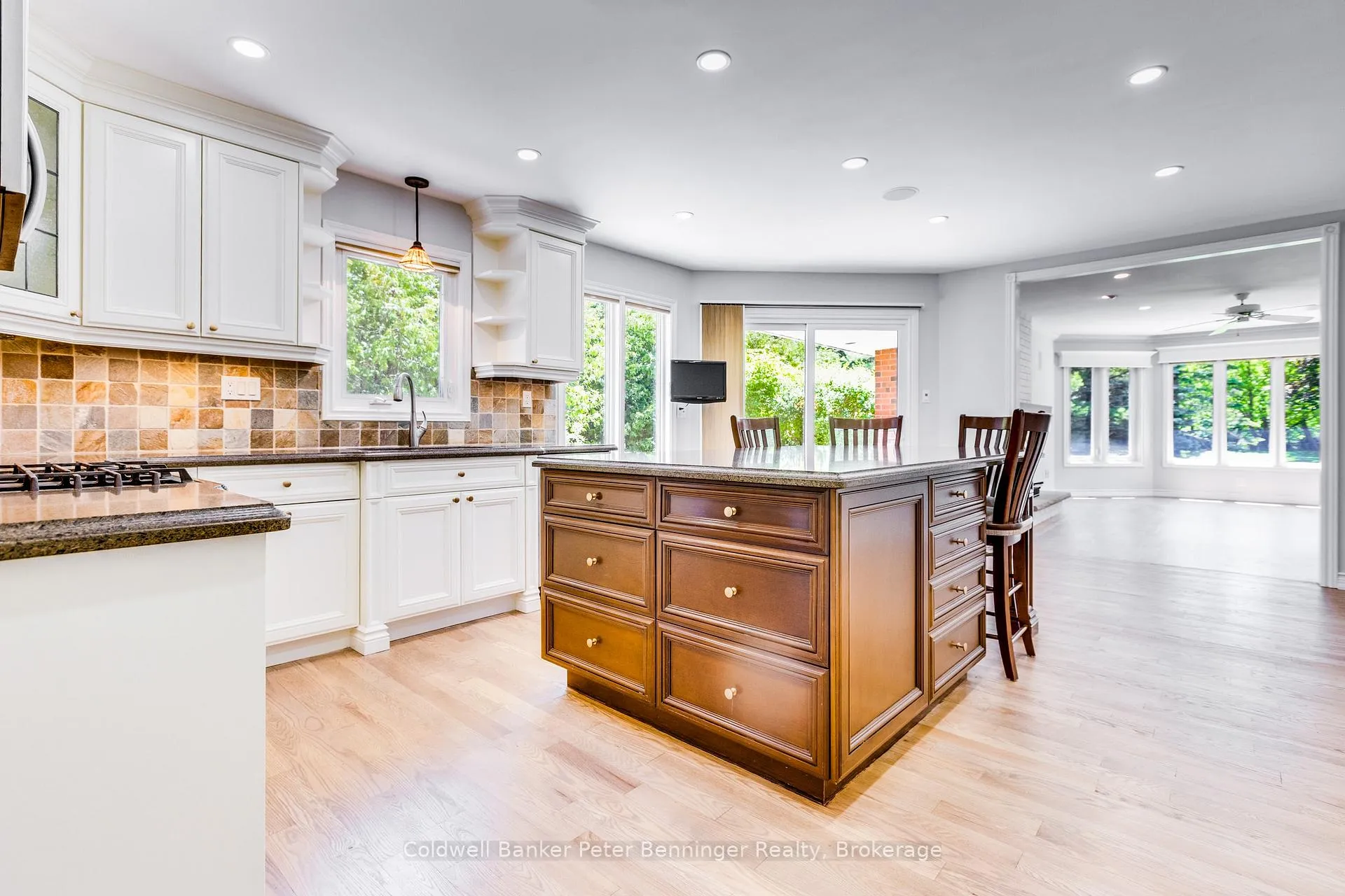Photo 9 of 152 Treegrove Circle, Aurora, Hills of St Andrew — HOMEH
