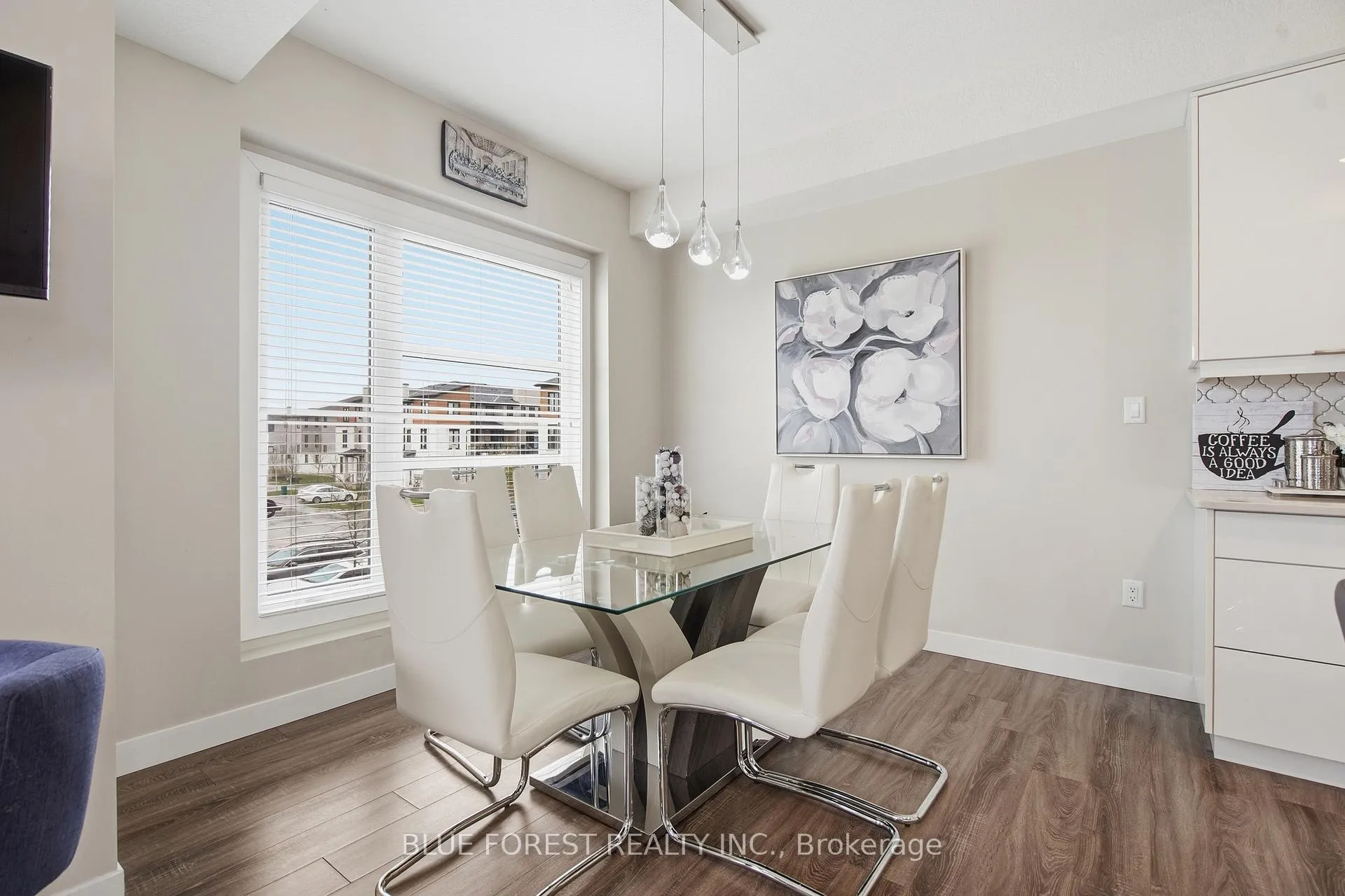 Photo 20 of 933 Sarnia Road, London, North M — HOMEH