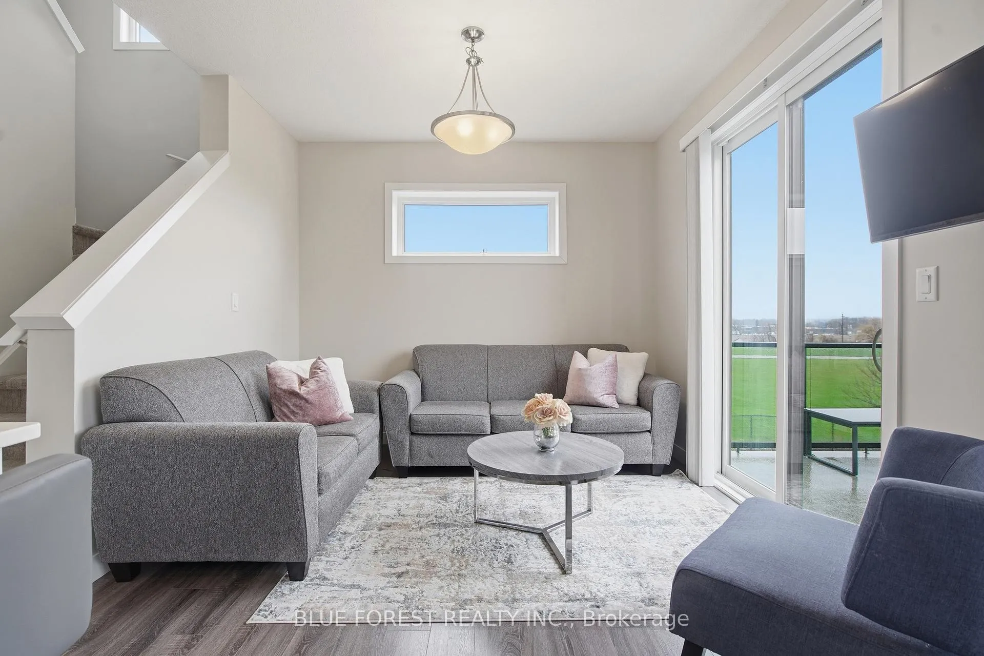 Photo 21 of 933 Sarnia Road, London, North M — HOMEH