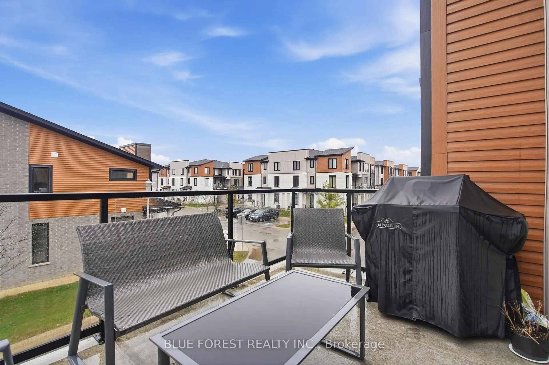 Photo 26 of 933 Sarnia Road, London, North M — HOMEH
