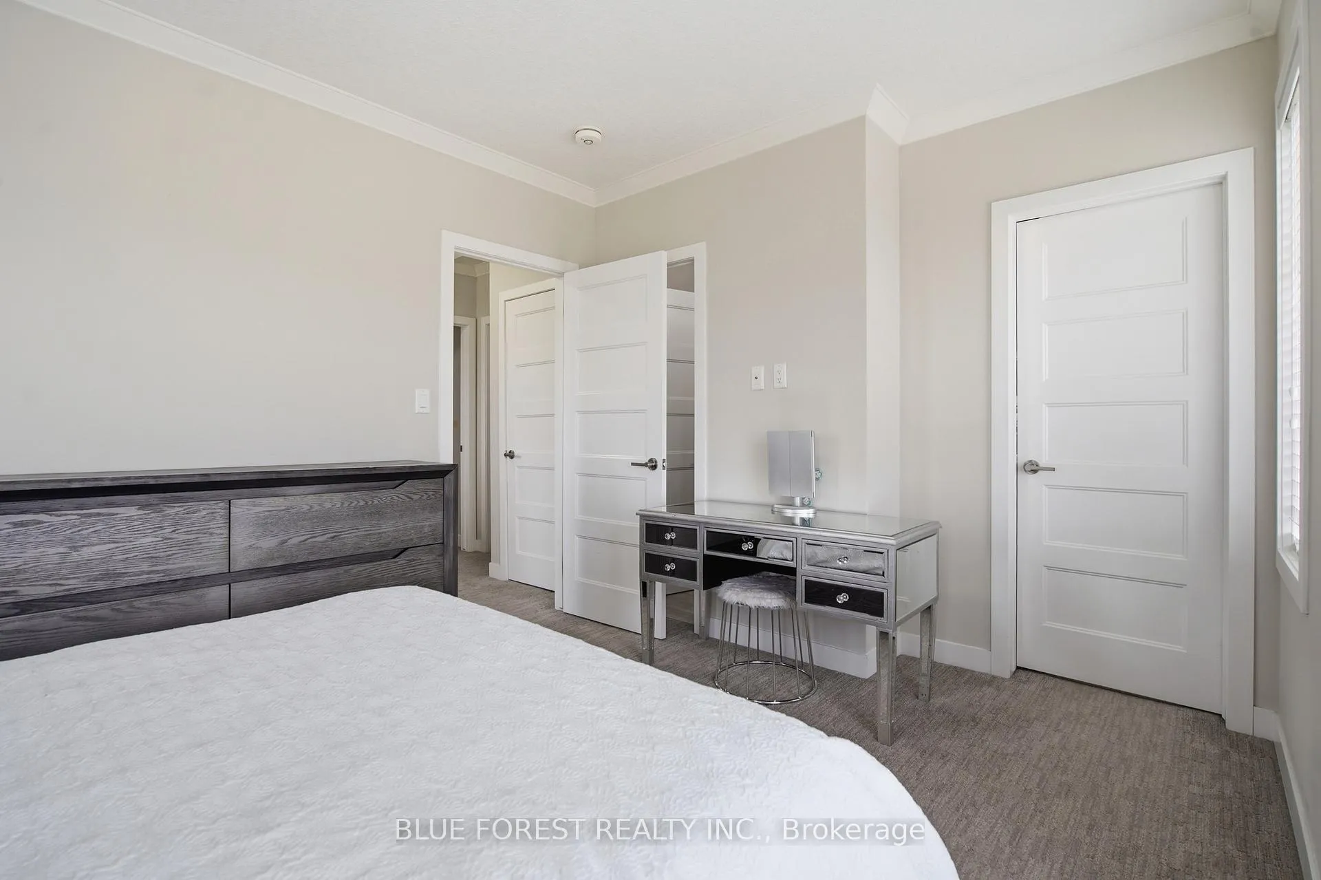 Photo 29 of 933 Sarnia Road, London, North M — HOMEH