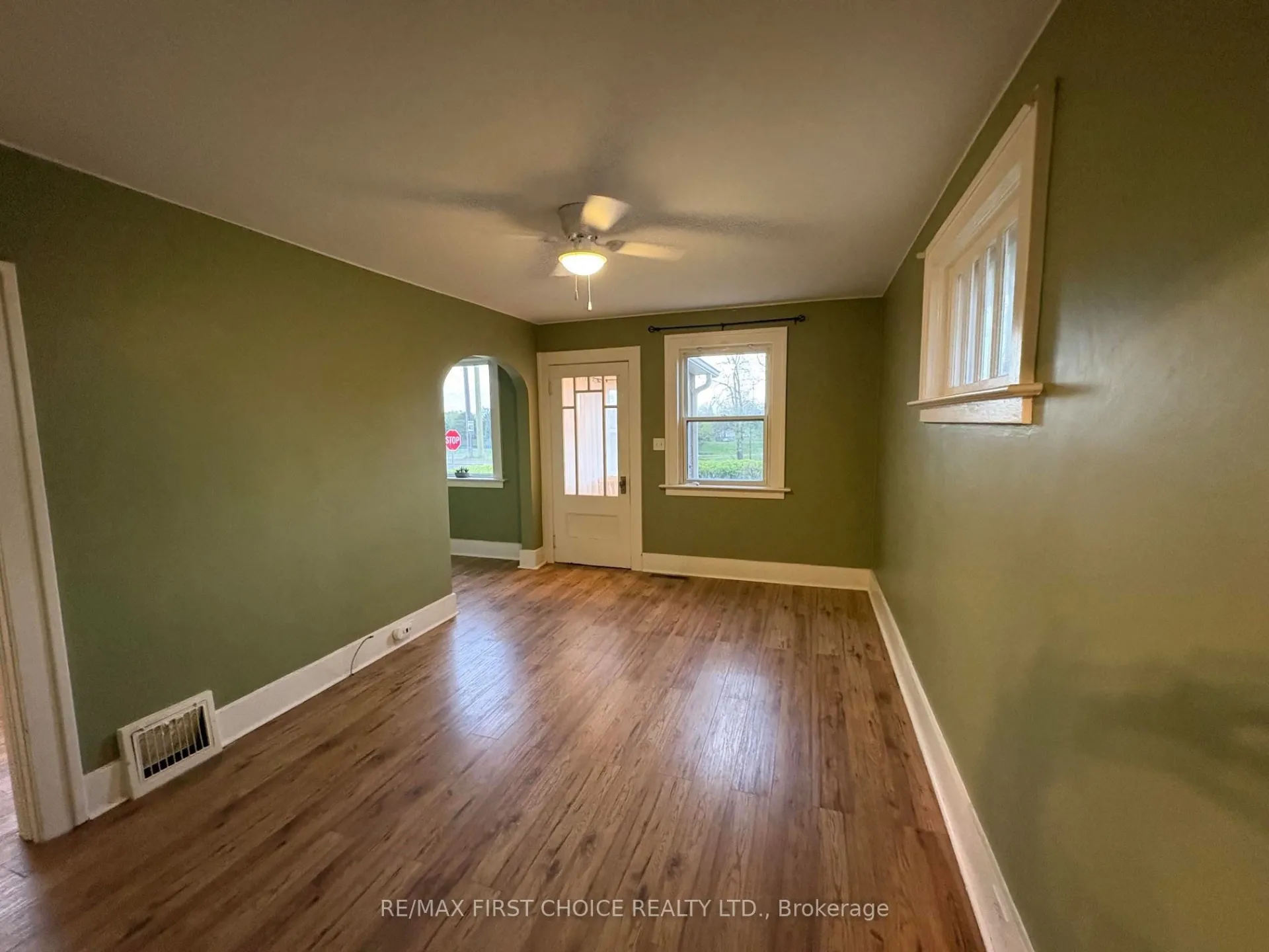 Photo 7 of 58 Balsam St, Thunder Bay, Shuniah — HOMEH