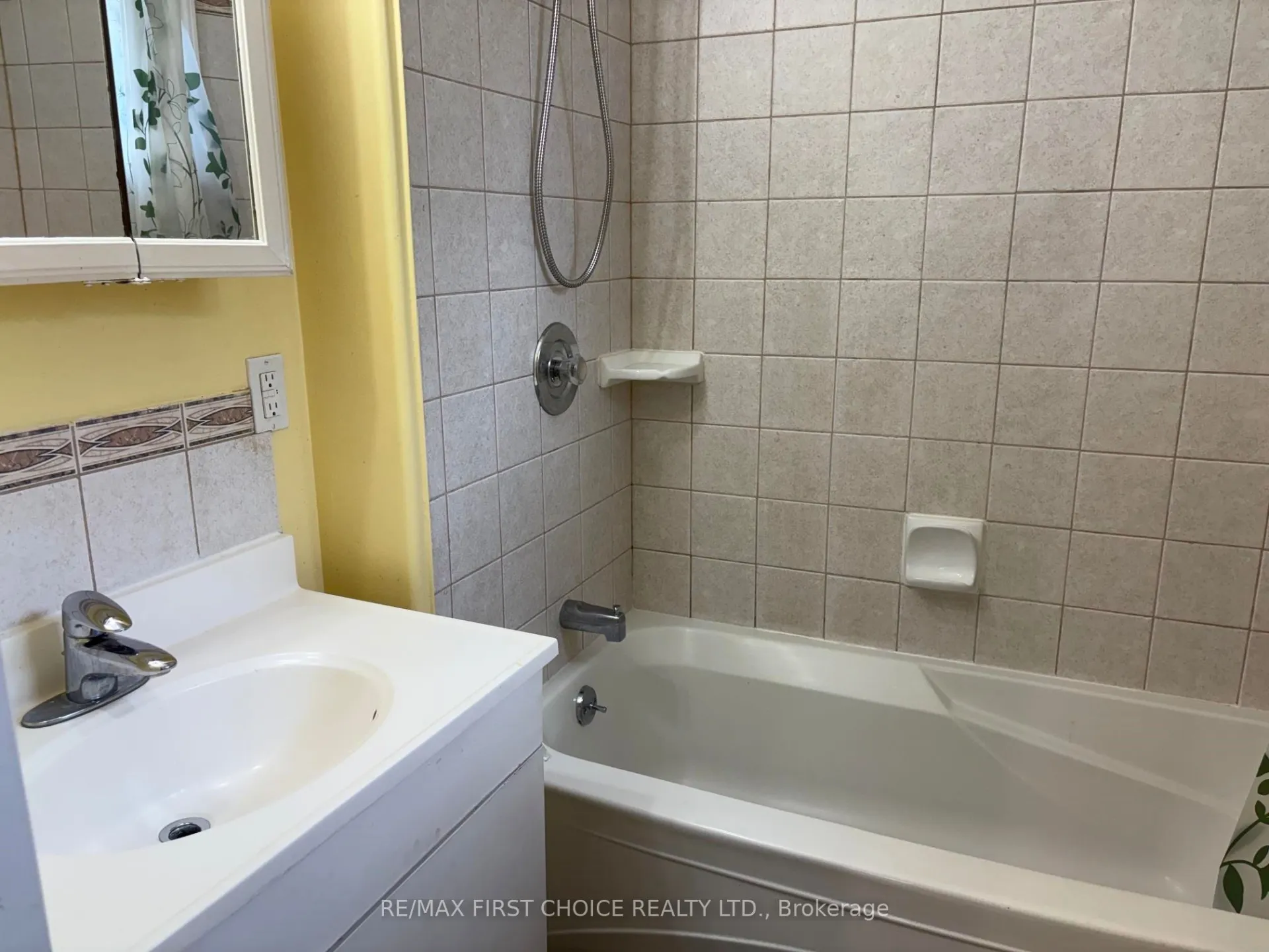 Photo 14 of 58 Balsam St, Thunder Bay, Shuniah — HOMEH