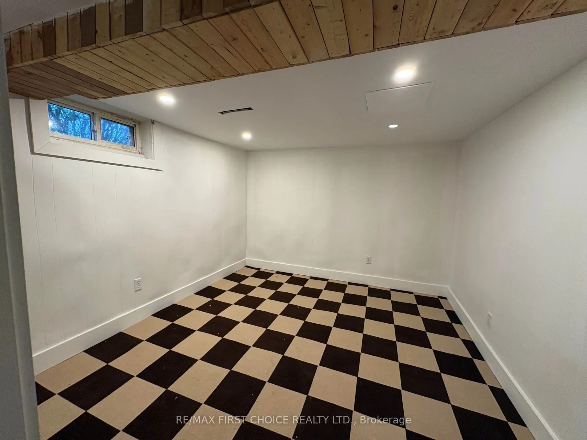 Photo 26 of 58 Balsam St, Thunder Bay, Shuniah — HOMEH