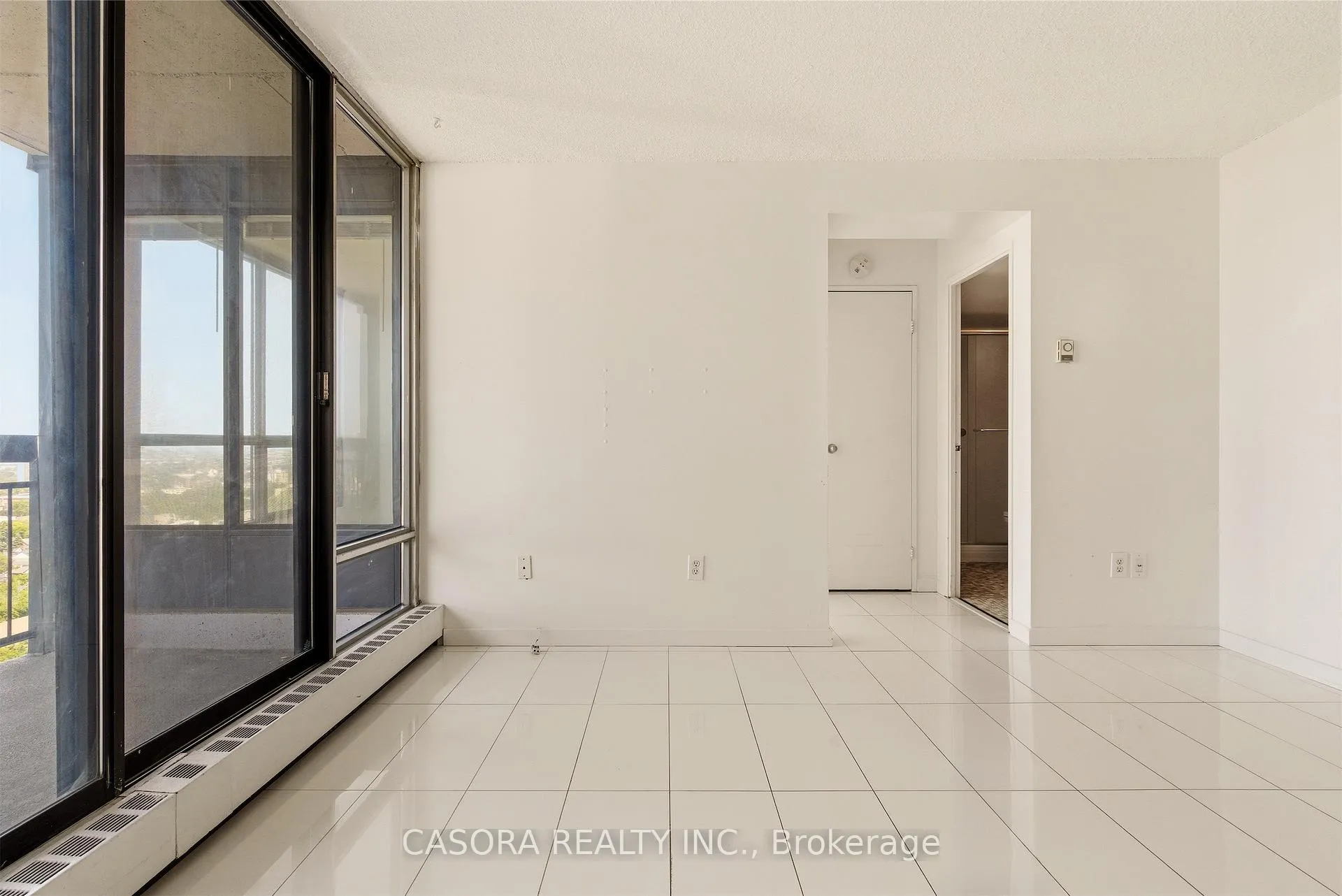 Photo 20 of Unit 2403, 150 Charlton Avenue E, Hamilton, Corktown — HOMEH