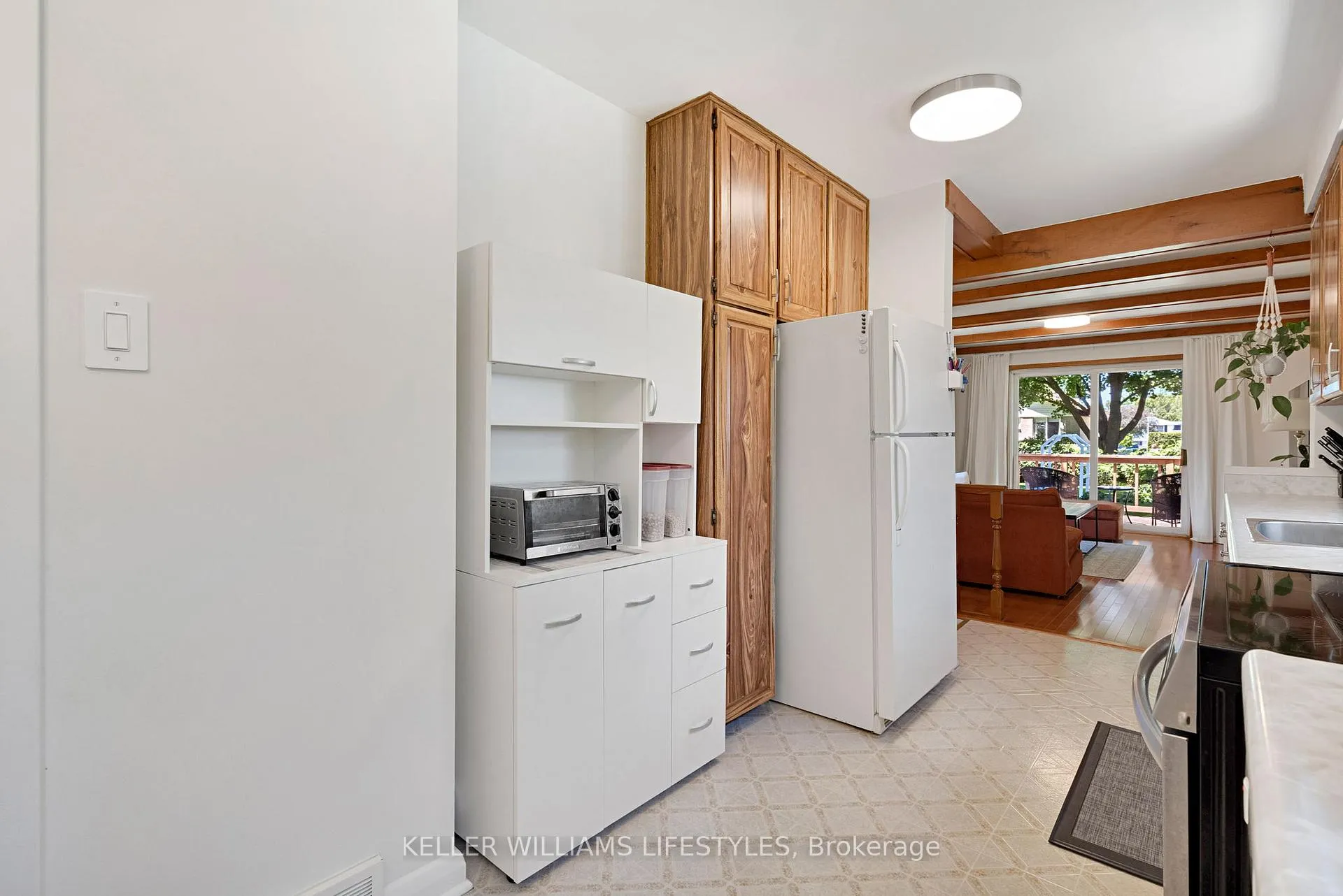 Photo 12 of 1880 Herbert Avenue, London, East H — HOMEH