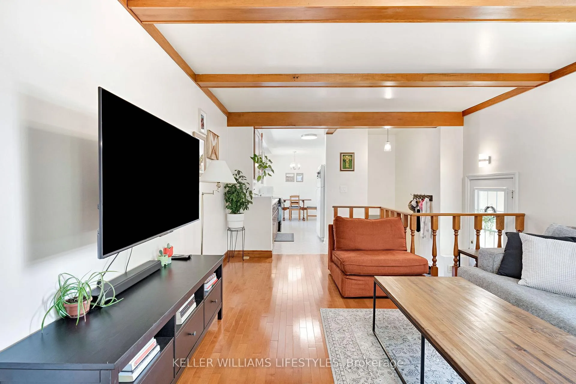 Photo 19 of 1880 Herbert Avenue, London, East H — HOMEH