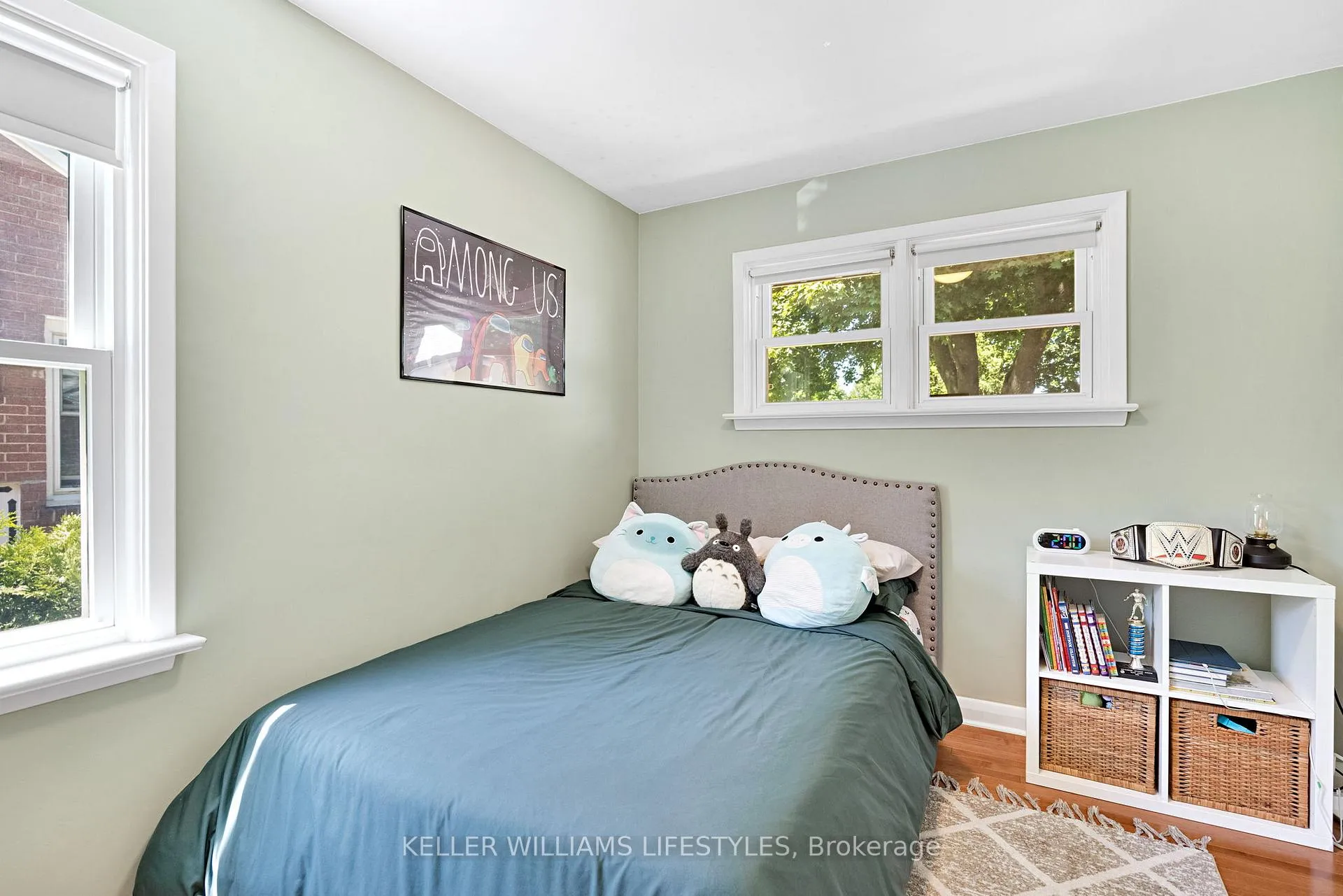 Photo 23 of 1880 Herbert Avenue, London, East H — HOMEH