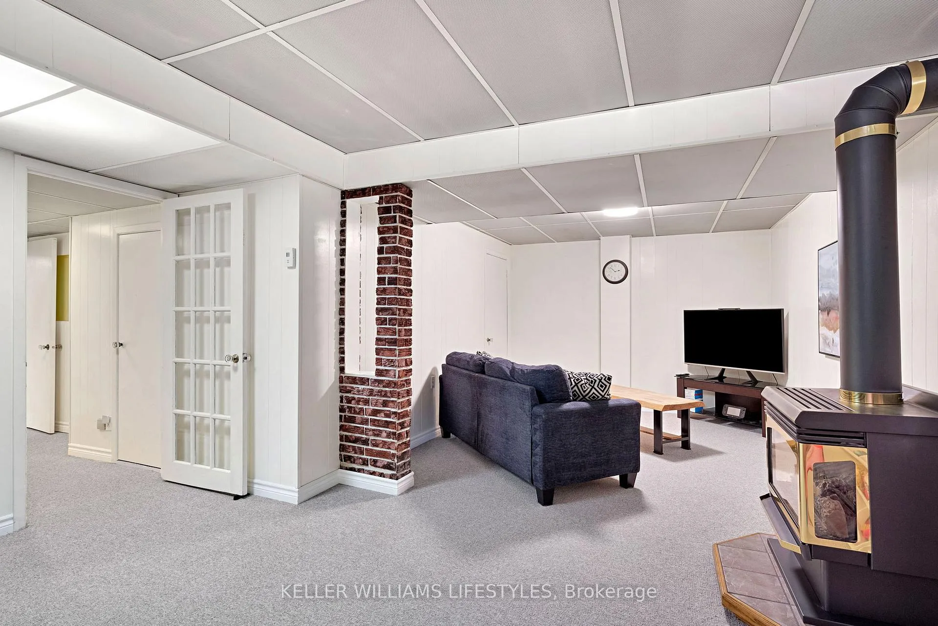 Photo 30 of 1880 Herbert Avenue, London, East H — HOMEH