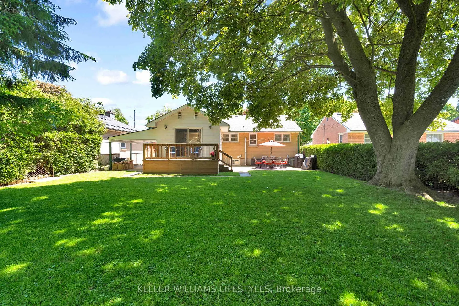 Photo 40 of 1880 Herbert Avenue, London, East H — HOMEH
