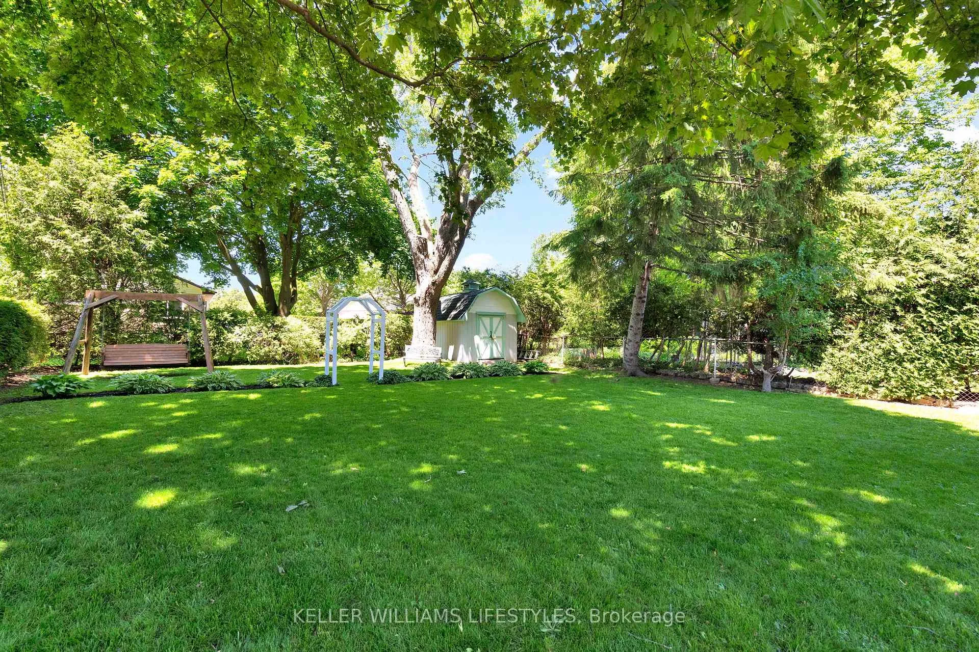 Photo 45 of 1880 Herbert Avenue, London, East H — HOMEH