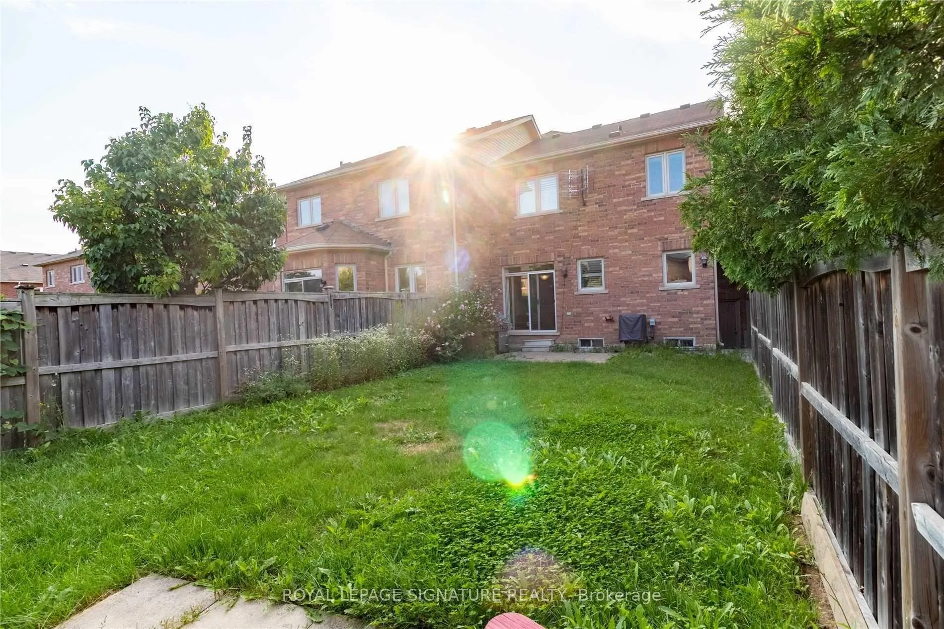 Photo 30 of 128 Holmes Crescent, Milton, Scott — HOMEH