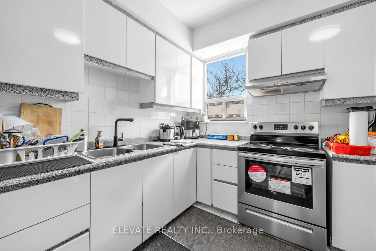 Photo 10 of 1262 Lansdowne Avenue, Toronto, Corso Italia-Davenport — HOMEH