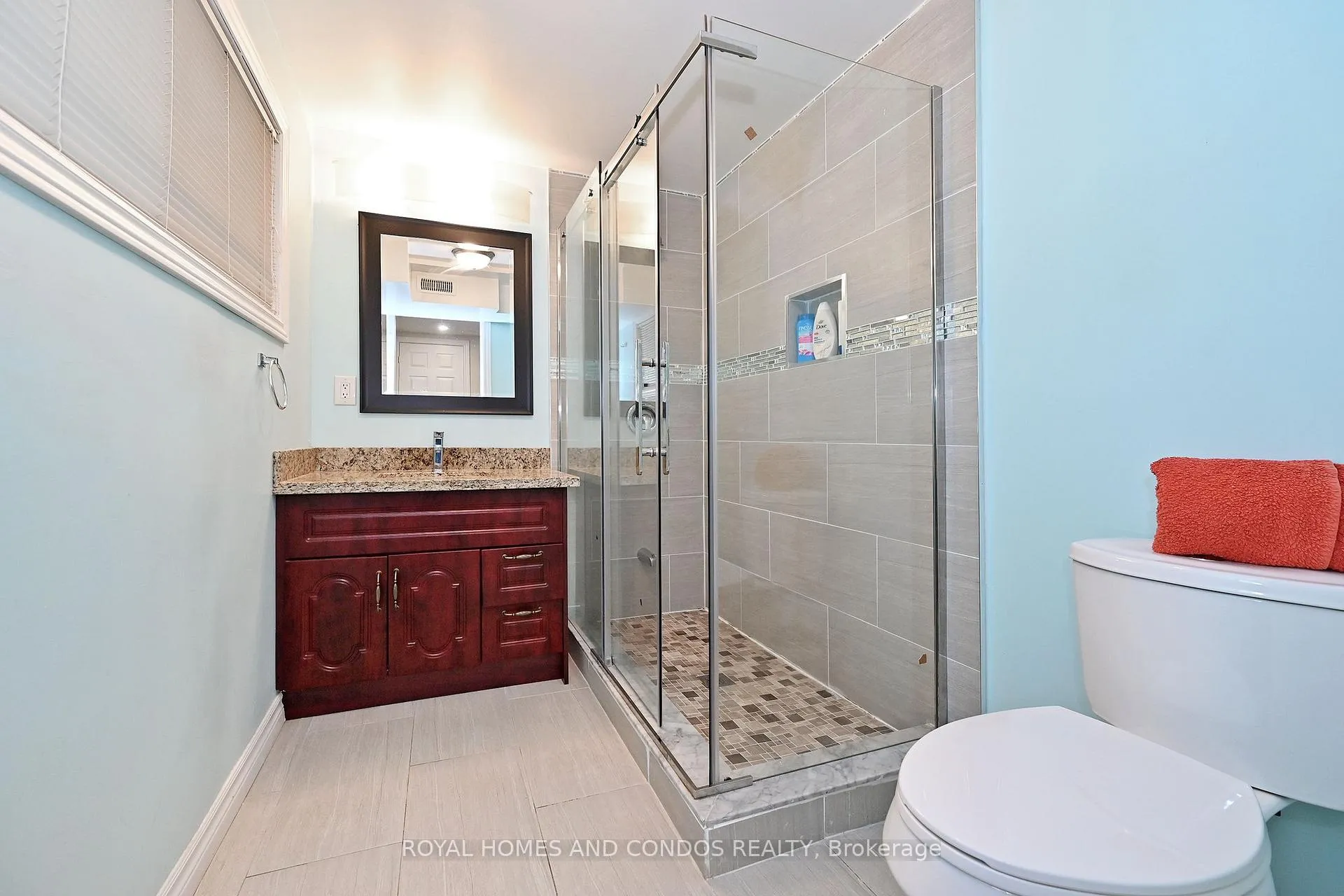Photo 45 of 6 Raylawn Crescent, Halton Hills, Georgetown — HOMEH