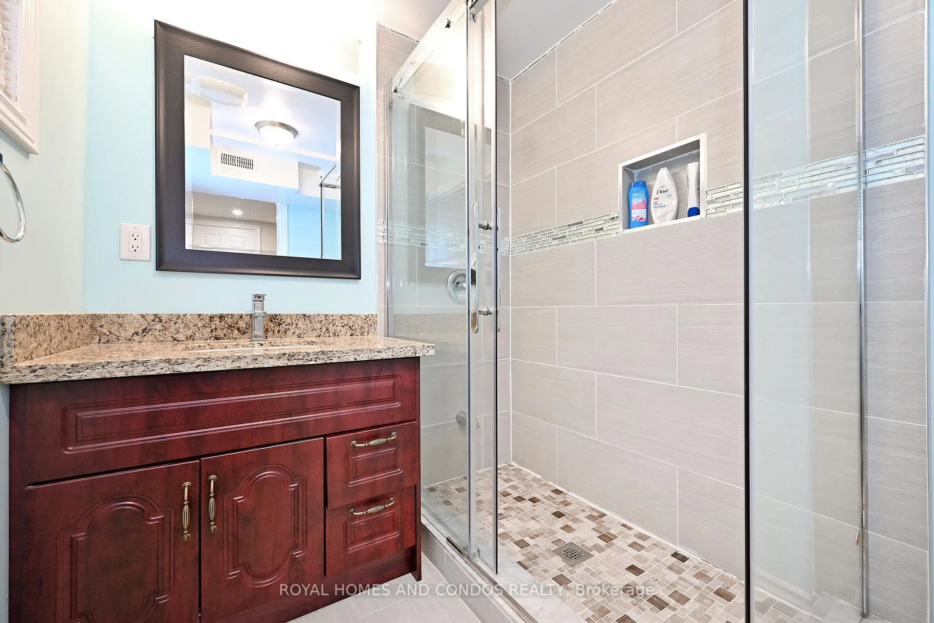 Photo 46 of 6 Raylawn Crescent, Halton Hills, Georgetown — HOMEH