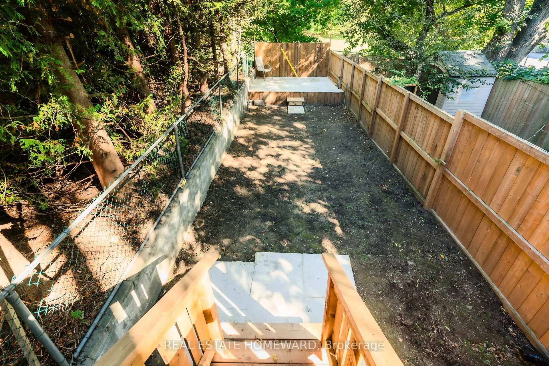 Photo 35 of 173 Coxwell Avenue, Toronto, Woodbine Corridor — HOMEH
