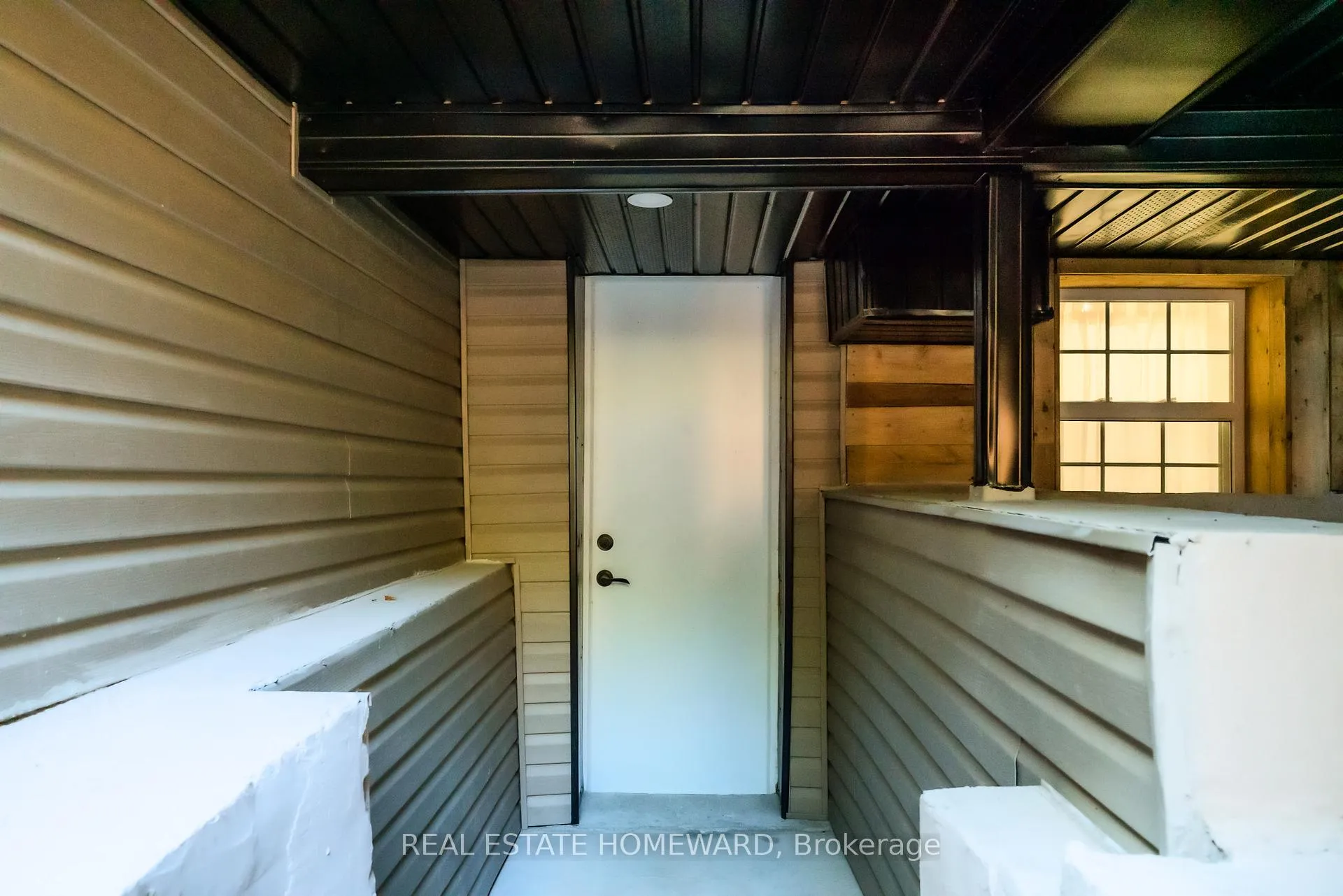 Photo 36 of 173 Coxwell Avenue, Toronto, Woodbine Corridor — HOMEH