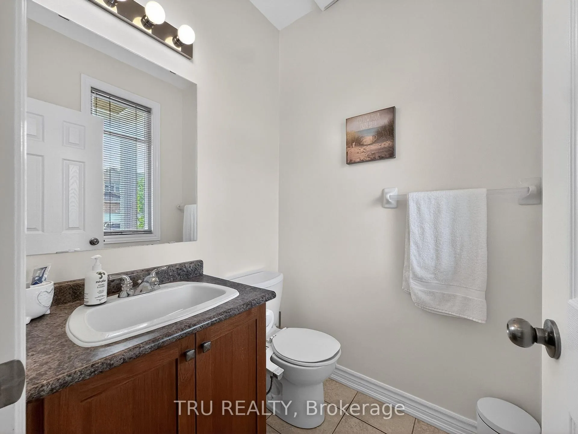 Photo 6 of 200 Celtic Ridge Crescent, Ottawa, Kanata - Morgan's Grant/South March — HOMEH