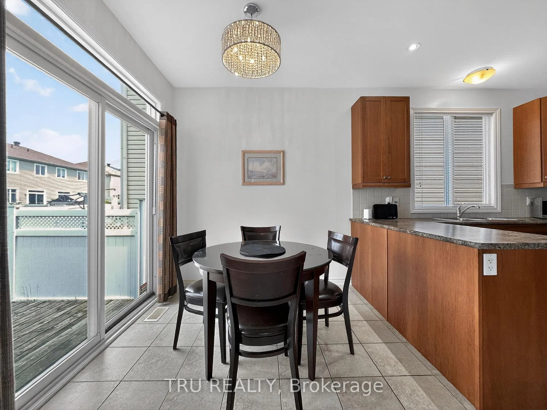 Photo 19 of 200 Celtic Ridge Crescent, Ottawa, Kanata - Morgan's Grant/South March — HOMEH