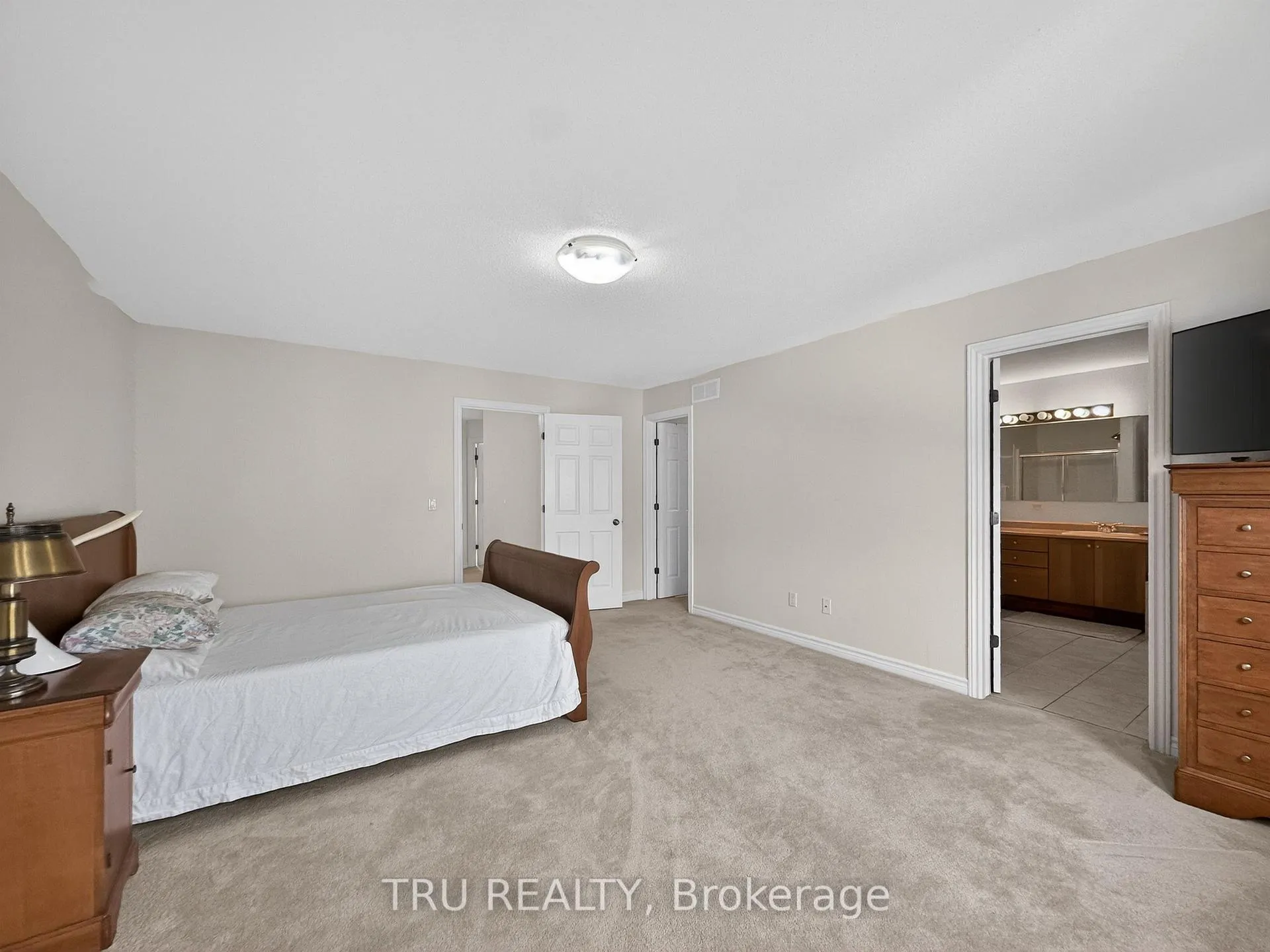 Photo 27 of 200 Celtic Ridge Crescent, Ottawa, Kanata - Morgan's Grant/South March — HOMEH