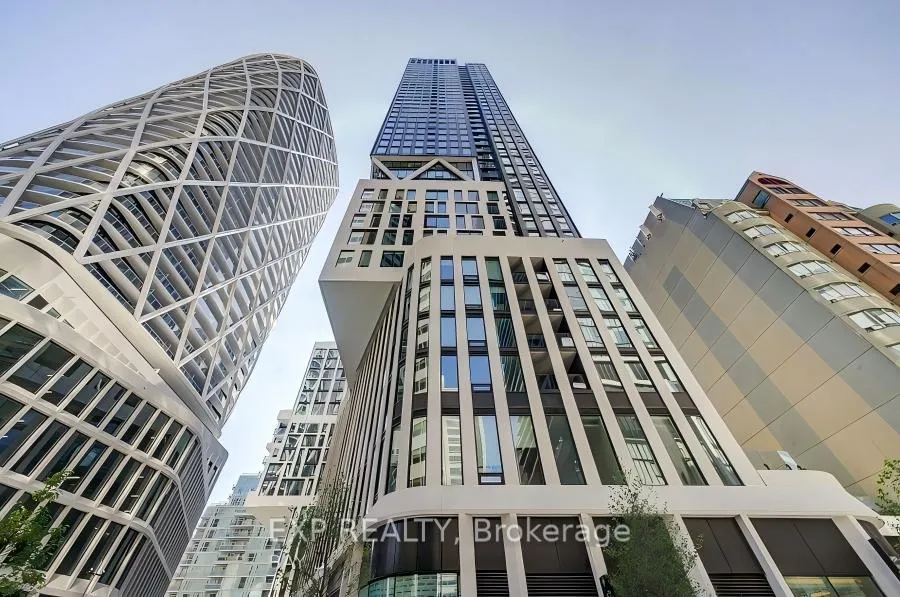 Photo 2 of Unit 3503, 238 Simcoe Street, Toronto, Kensington-Chinatown — HOMEH