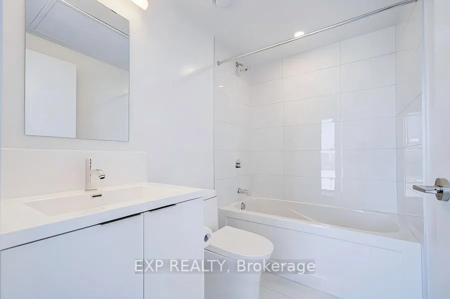 Photo 5 of Unit 3503, 238 Simcoe Street, Toronto, Kensington-Chinatown — HOMEH
