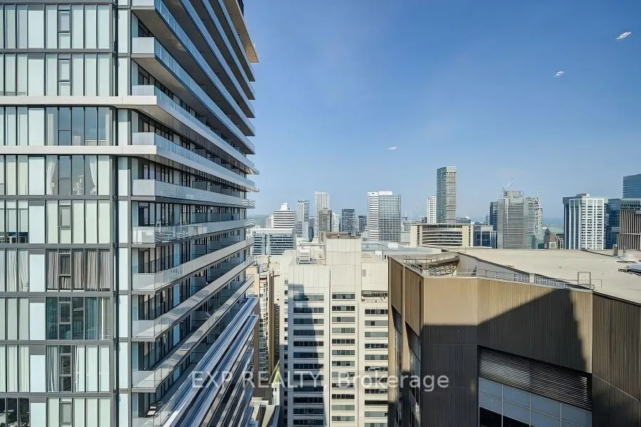 Photo 27 of Unit 3503, 238 Simcoe Street, Toronto, Kensington-Chinatown — HOMEH