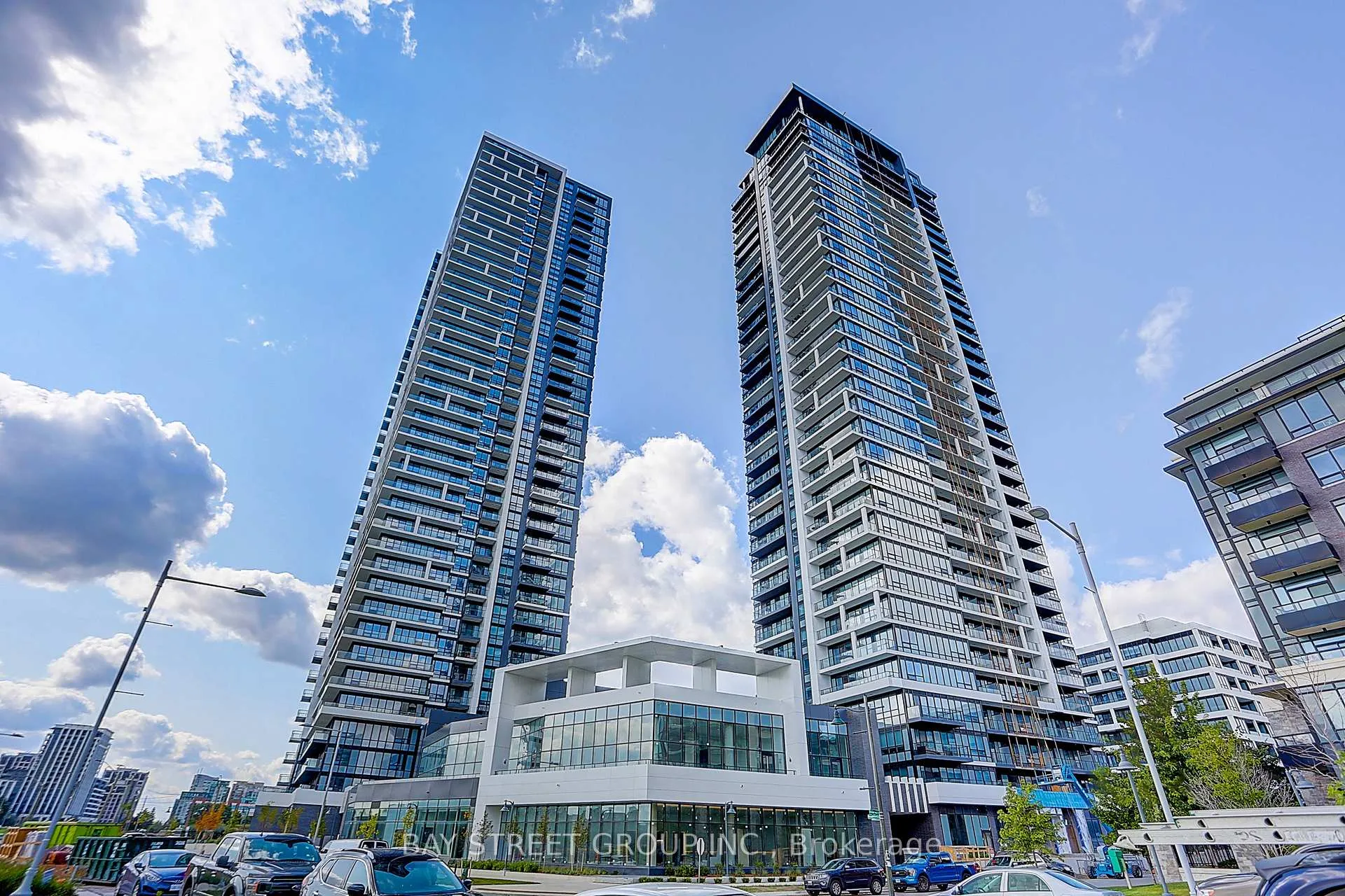 Photo 1 of Unit 105, 8 Water Walk Drive, Markham, Unionville — HOMEH