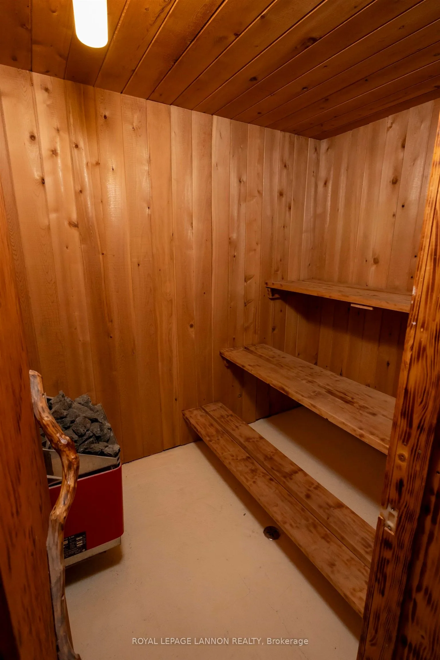 Photo 36 of 619 Cherrydale Place, Thunder Bay, Edgewater Park — HOMEH