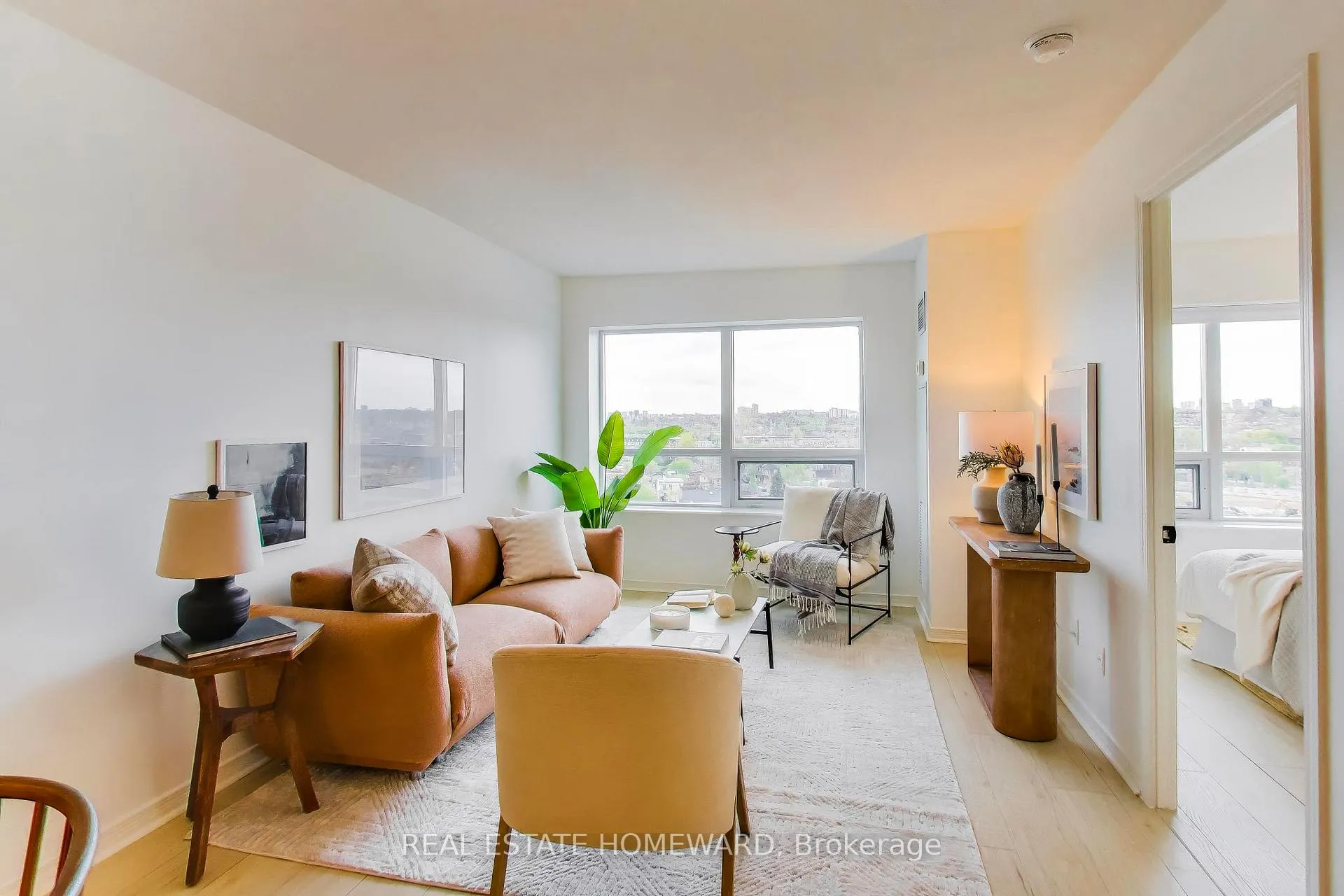 Photo 3 of Unit 1315, 60 Heintzman Street, Toronto, Junction Area — HOMEH