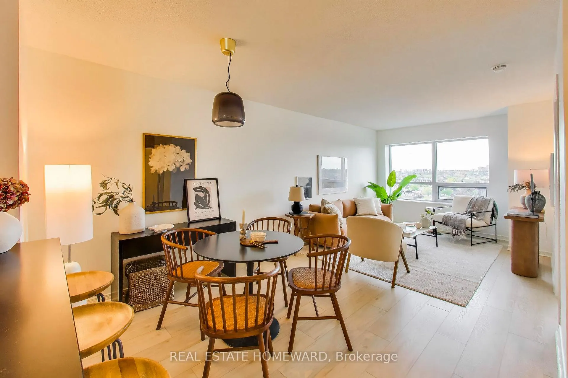 Photo 6 of Unit 1315, 60 Heintzman Street, Toronto, Junction Area — HOMEH