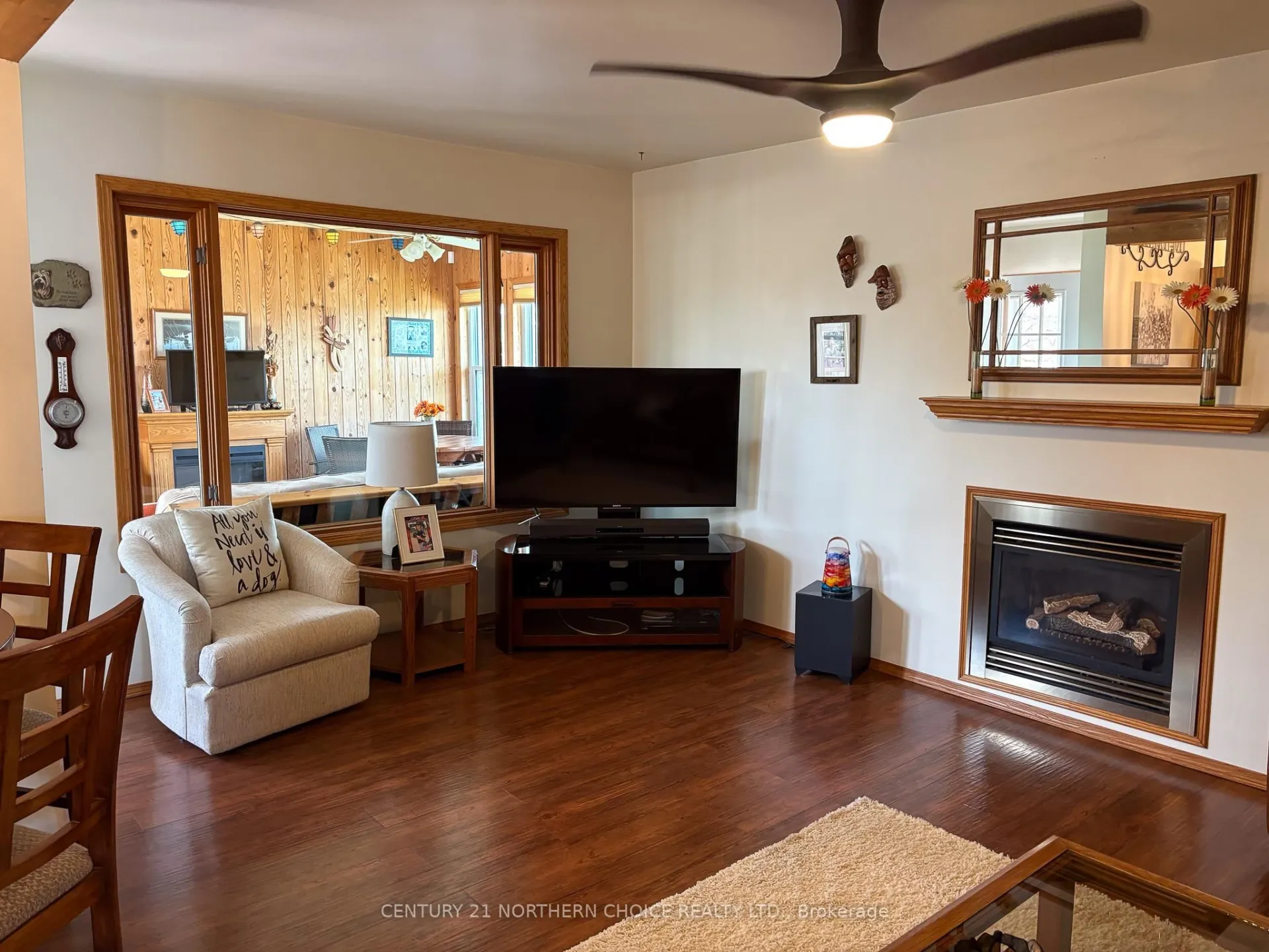 Photo 4 of 404 Superior Street, Kenora, Keewatin — HOMEH