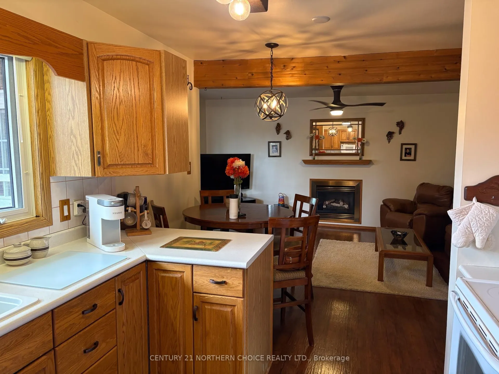 Photo 8 of 404 Superior Street, Kenora, Keewatin — HOMEH