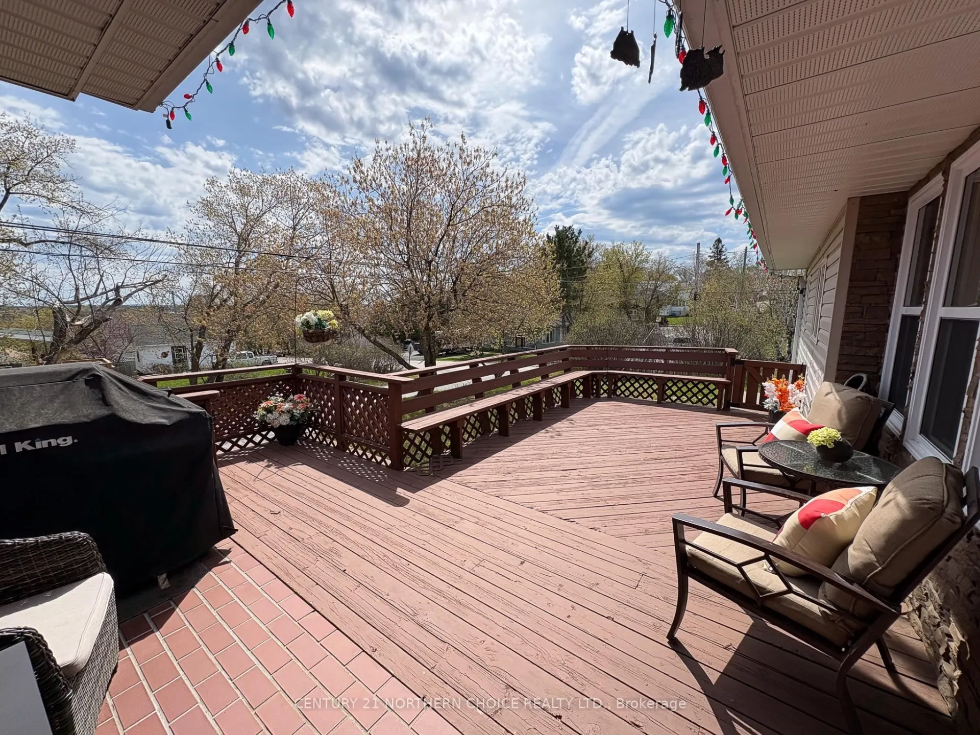 Photo 14 of 404 Superior Street, Kenora, Keewatin — HOMEH