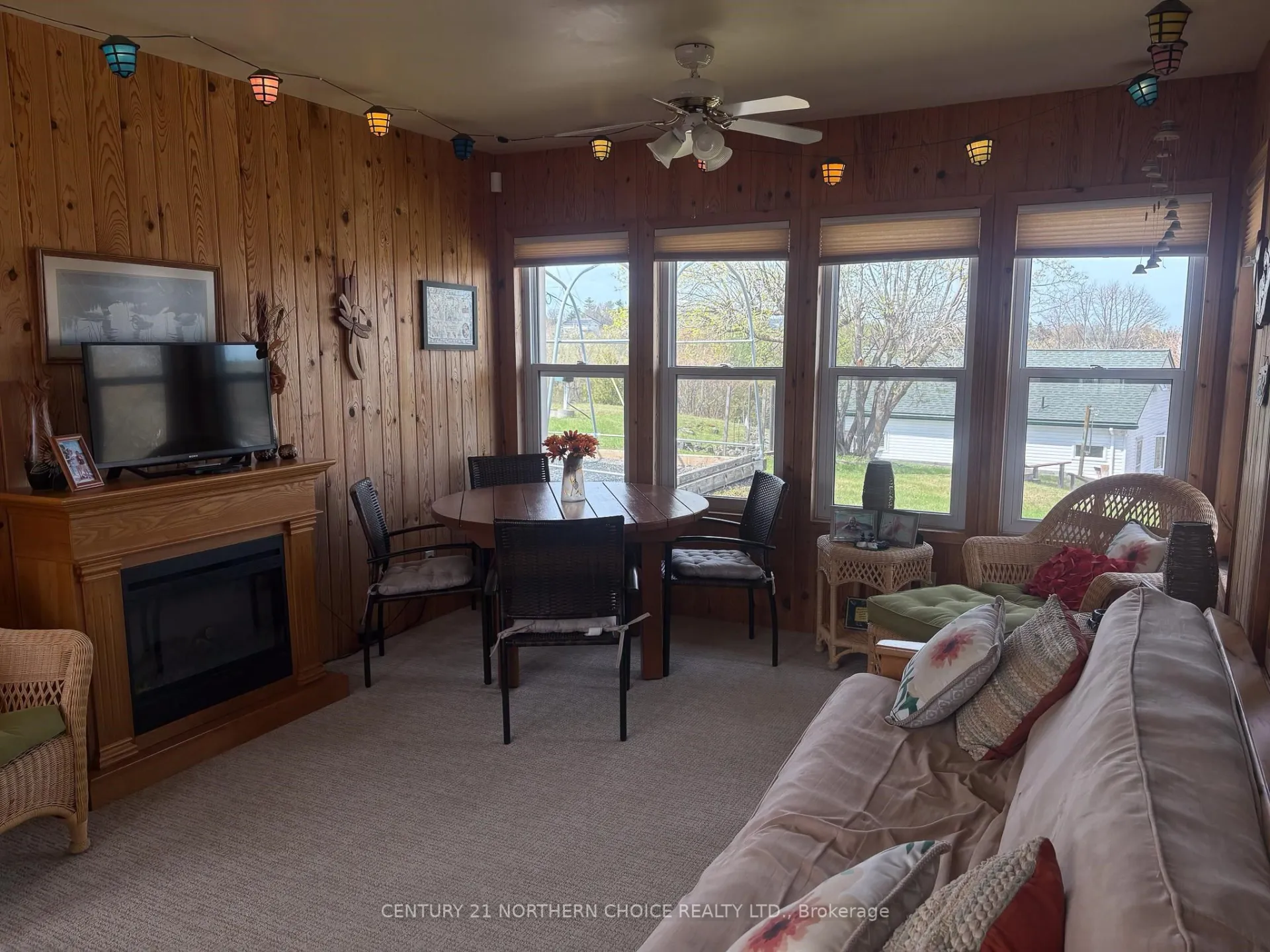Photo 17 of 404 Superior Street, Kenora, Keewatin — HOMEH